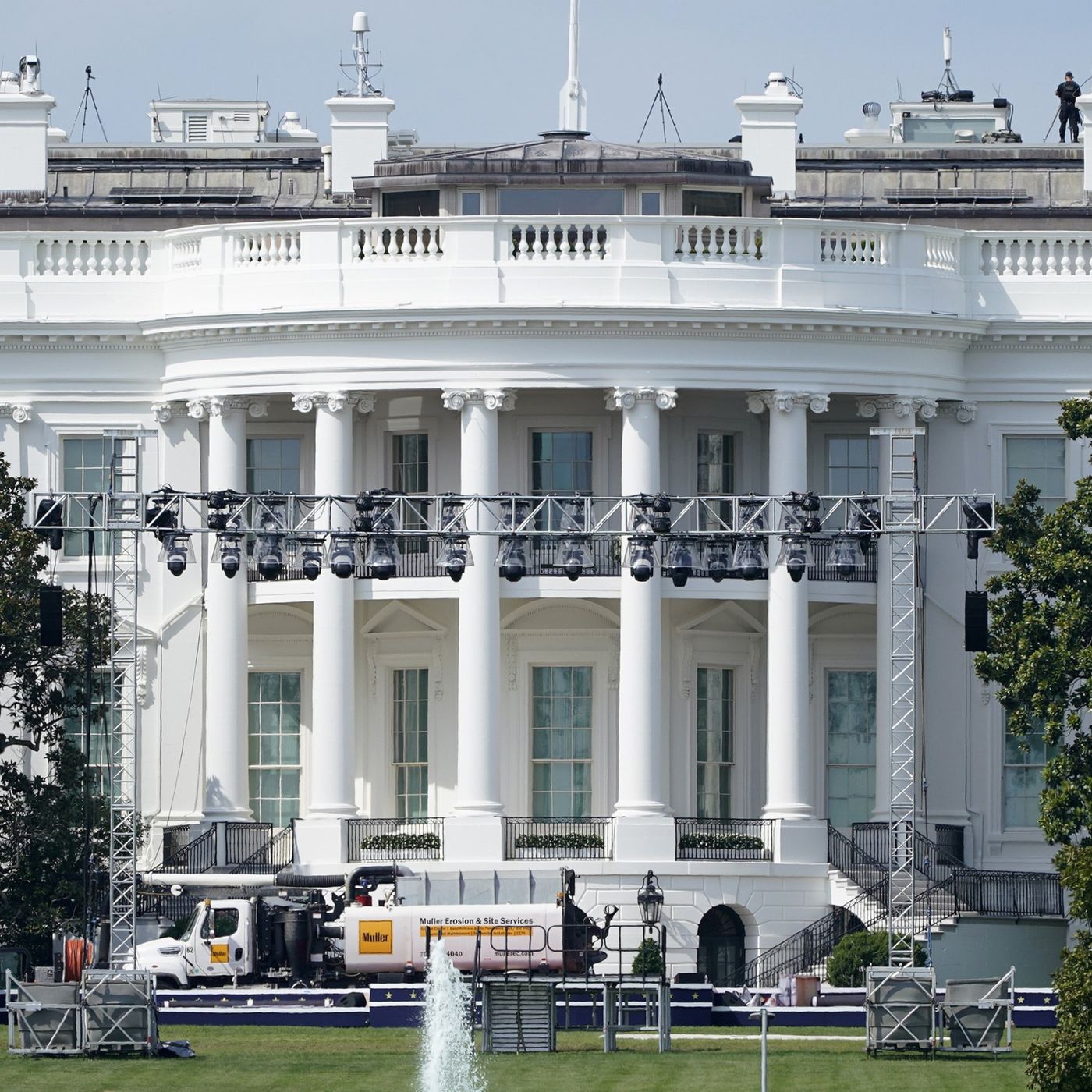 Letter Containing Poison Sent To White House episode artwork