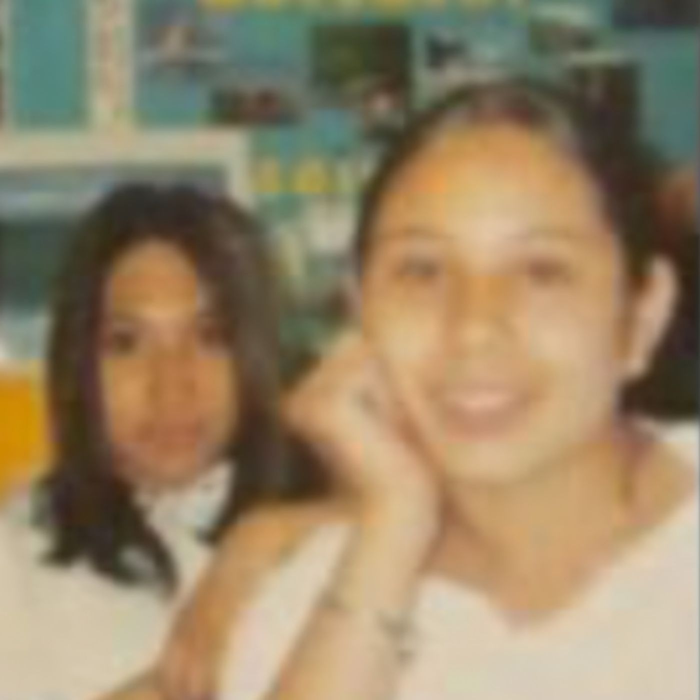 La Historia De Reyna Monroy