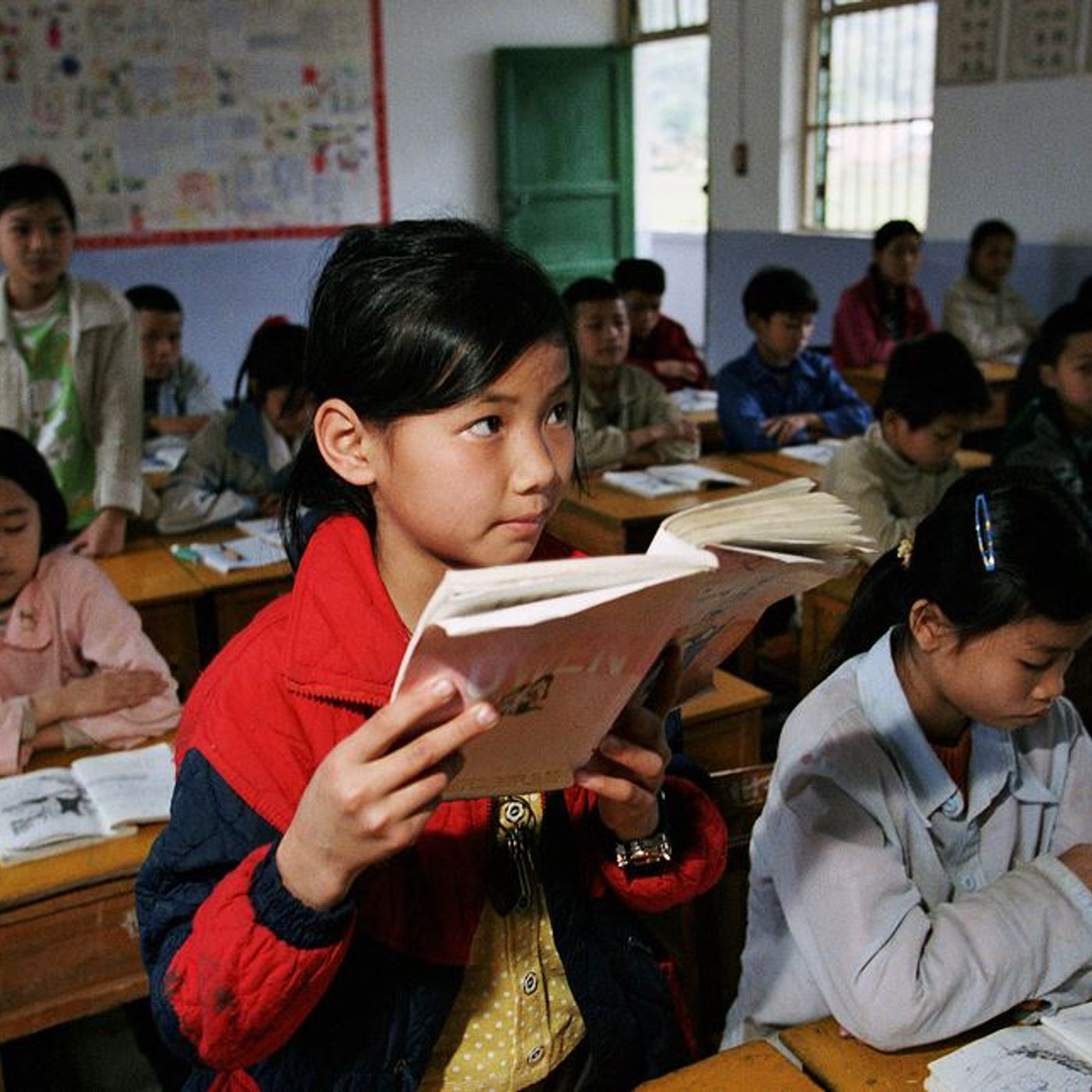 educación y sociopolítica