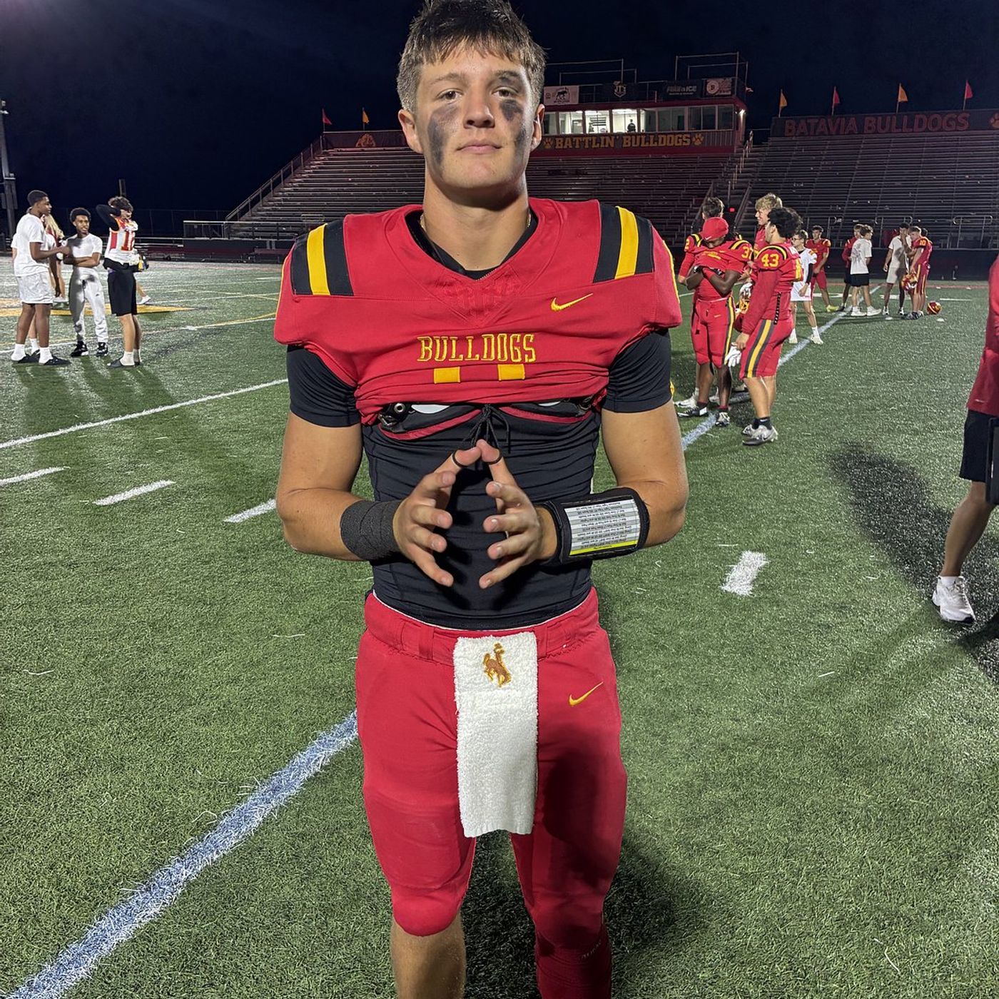 Wyoming commit Michael Vander Luitgaren throws 5 TDs, runs for 69-yard TD in Batavia rout of St. Charles North episode artwork