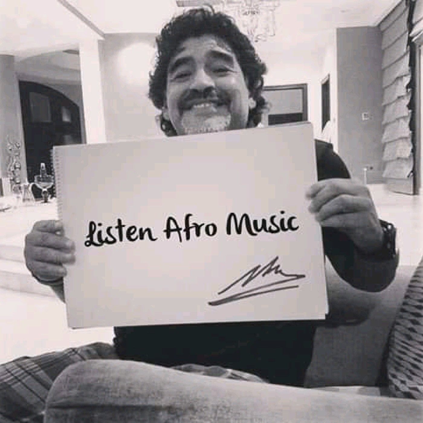 Go Monate Afro