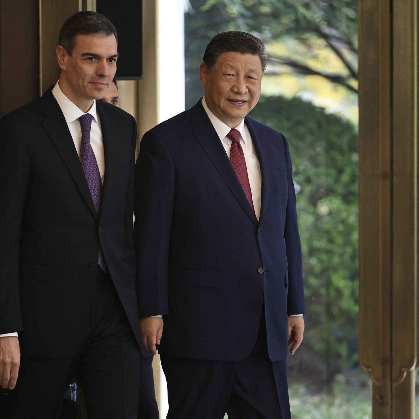 Prensa económica: El giro de Sánchez a China dispara su inversión un 331% mientras cae el comercio con EEUU
