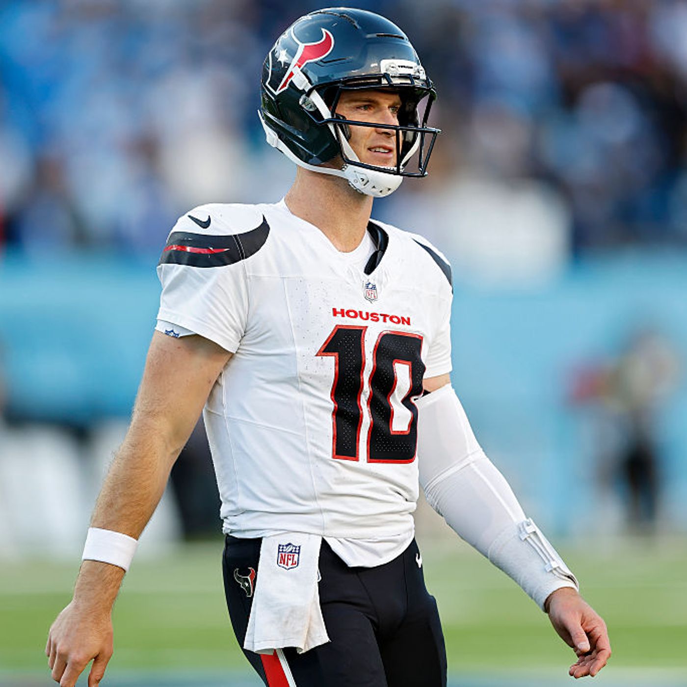 Rockets Get Ready For Cleveland, Texans Get Ready For Bills !