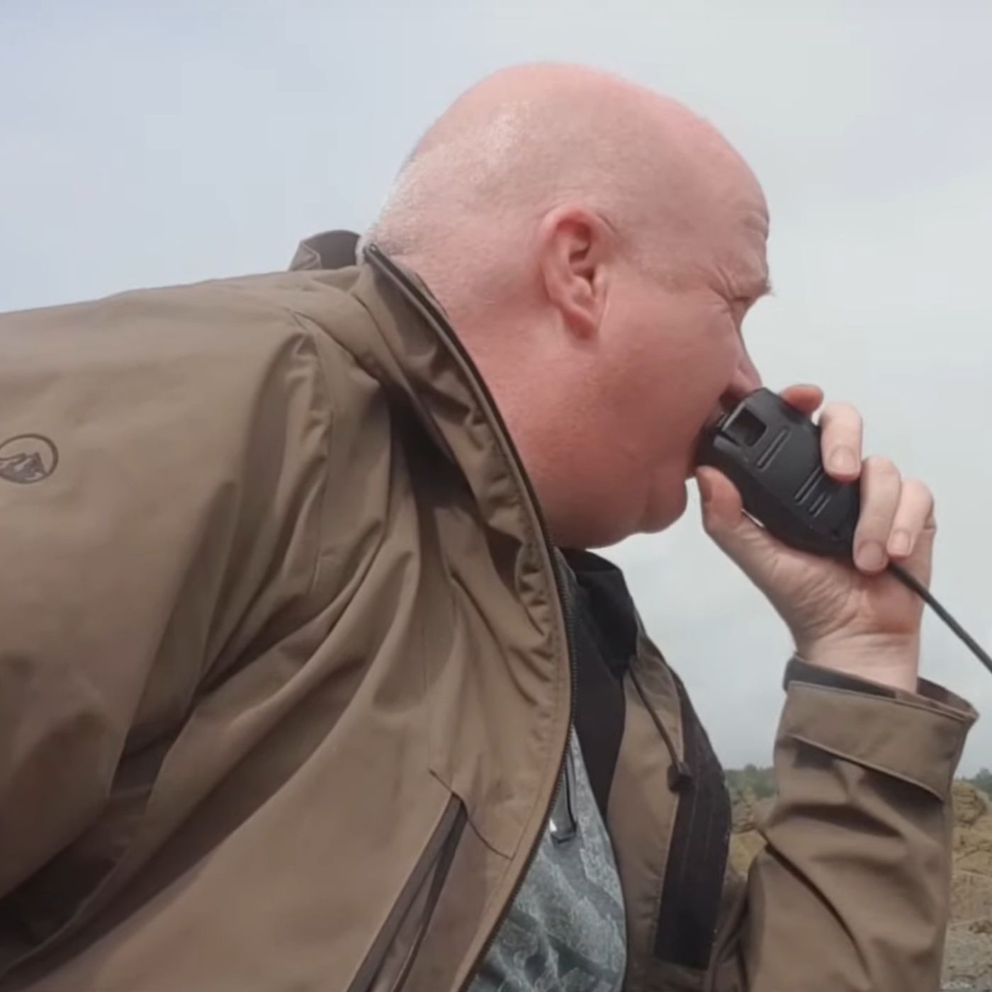 Setting up an amateur radio station on a beach episode artwork