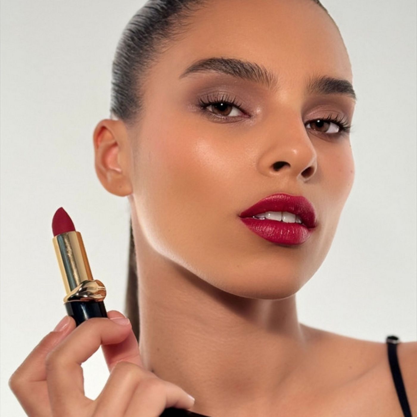 3 Fall Eye Makeup Trends to Watch This Season episode artwork