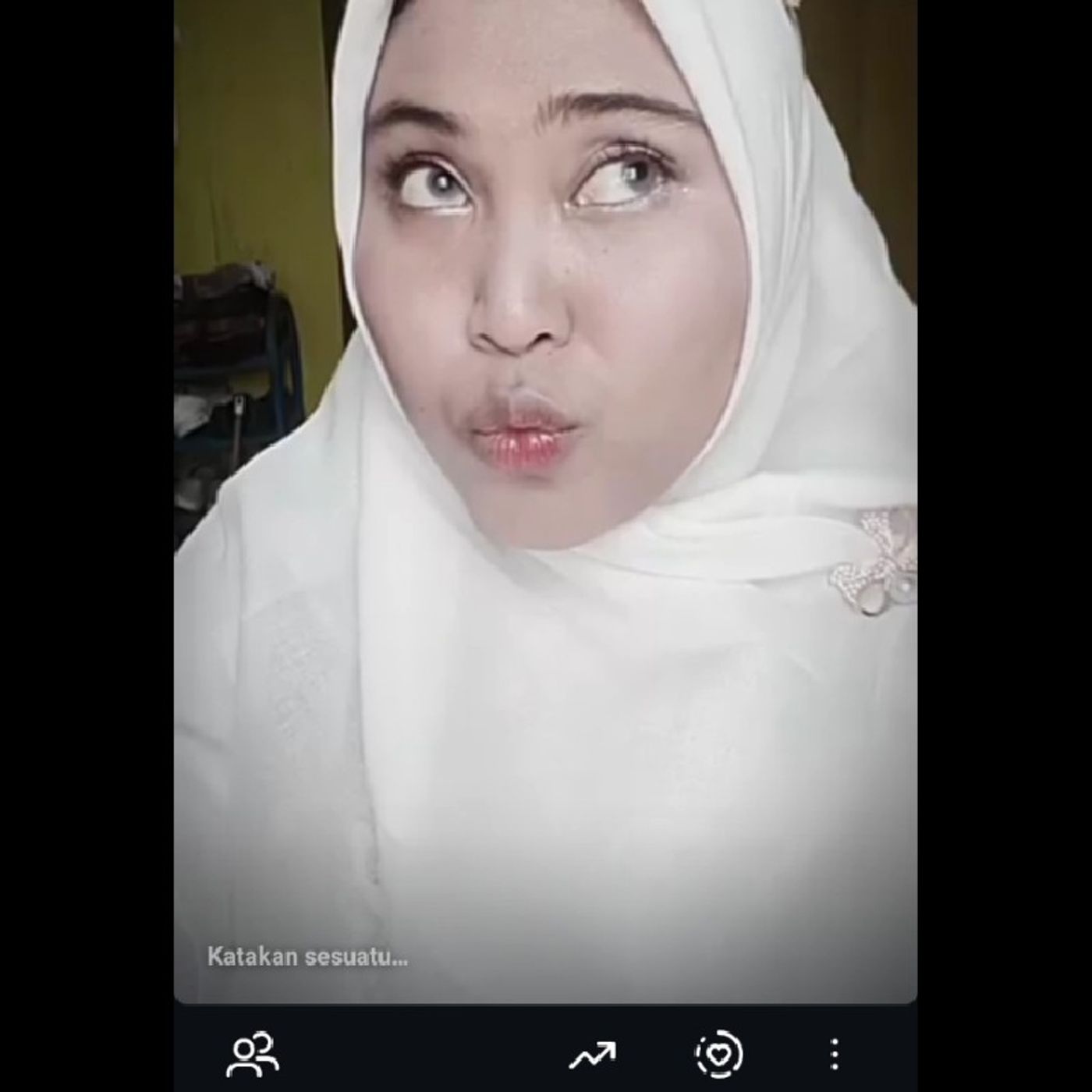Eka nur Indah Pratiwi\'s podcast