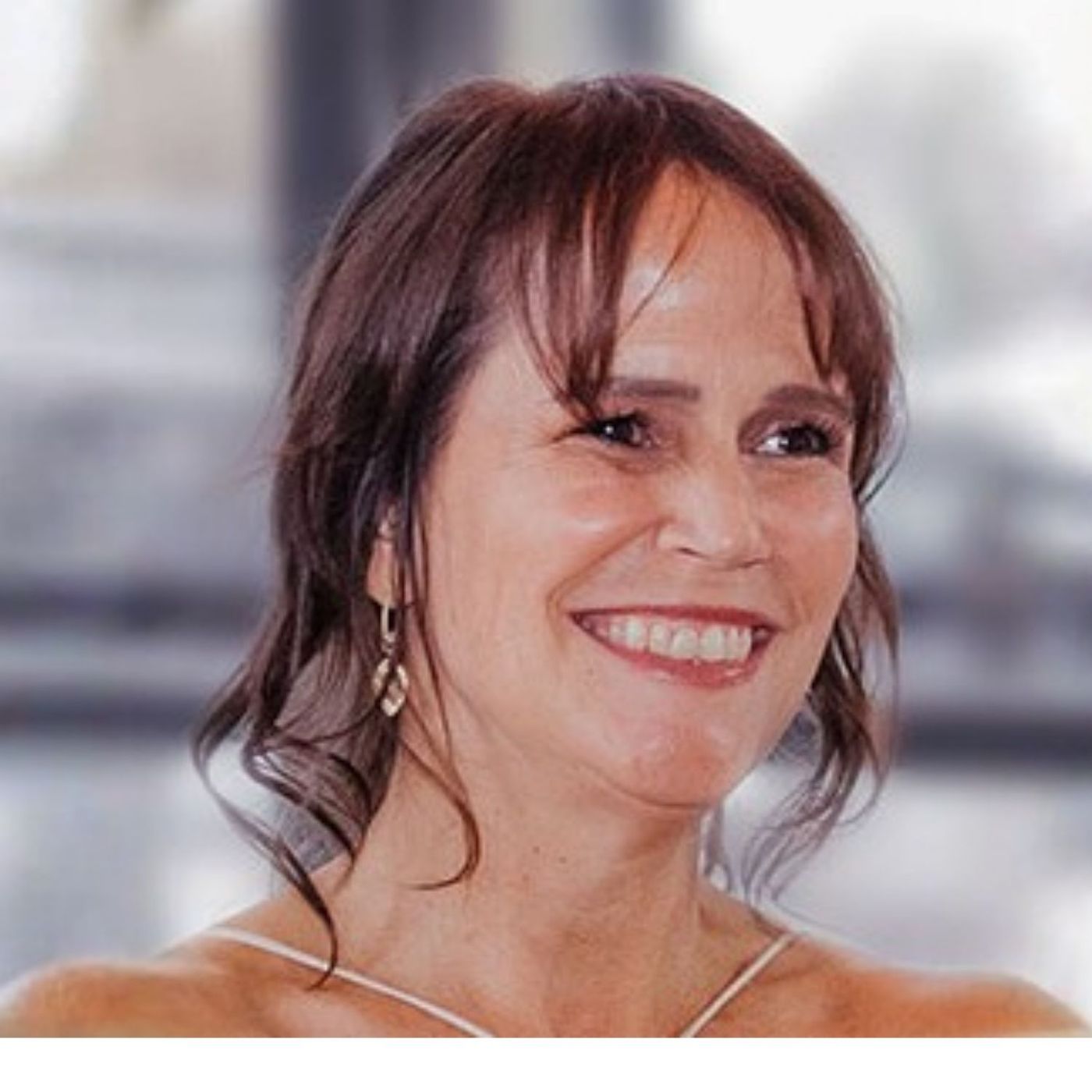 Mariana Caplan | Psychotherapist + Yoga Teacher episode artwork