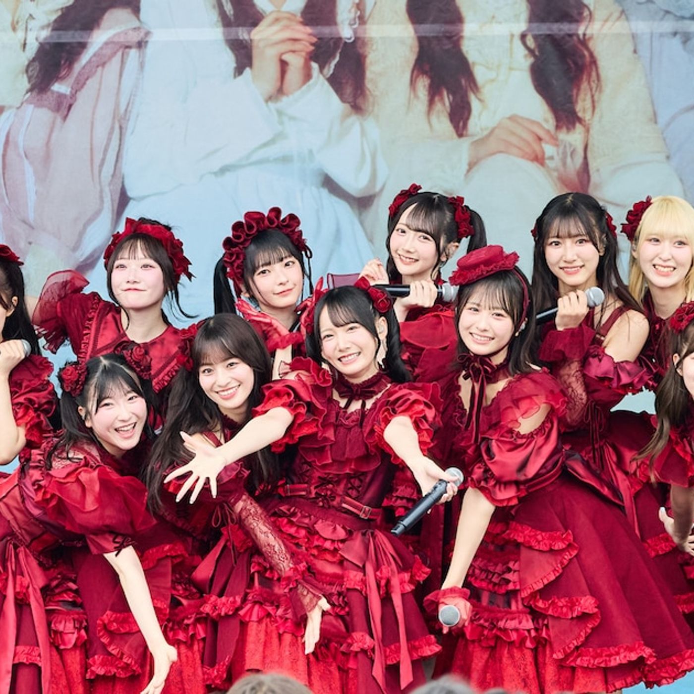 ≠MEが12thシングルのリリースイベント開催！話題の表題曲のほかカップリング曲も披露（ライブレポート / 写真10枚） - 音楽ナタリー episode artwork