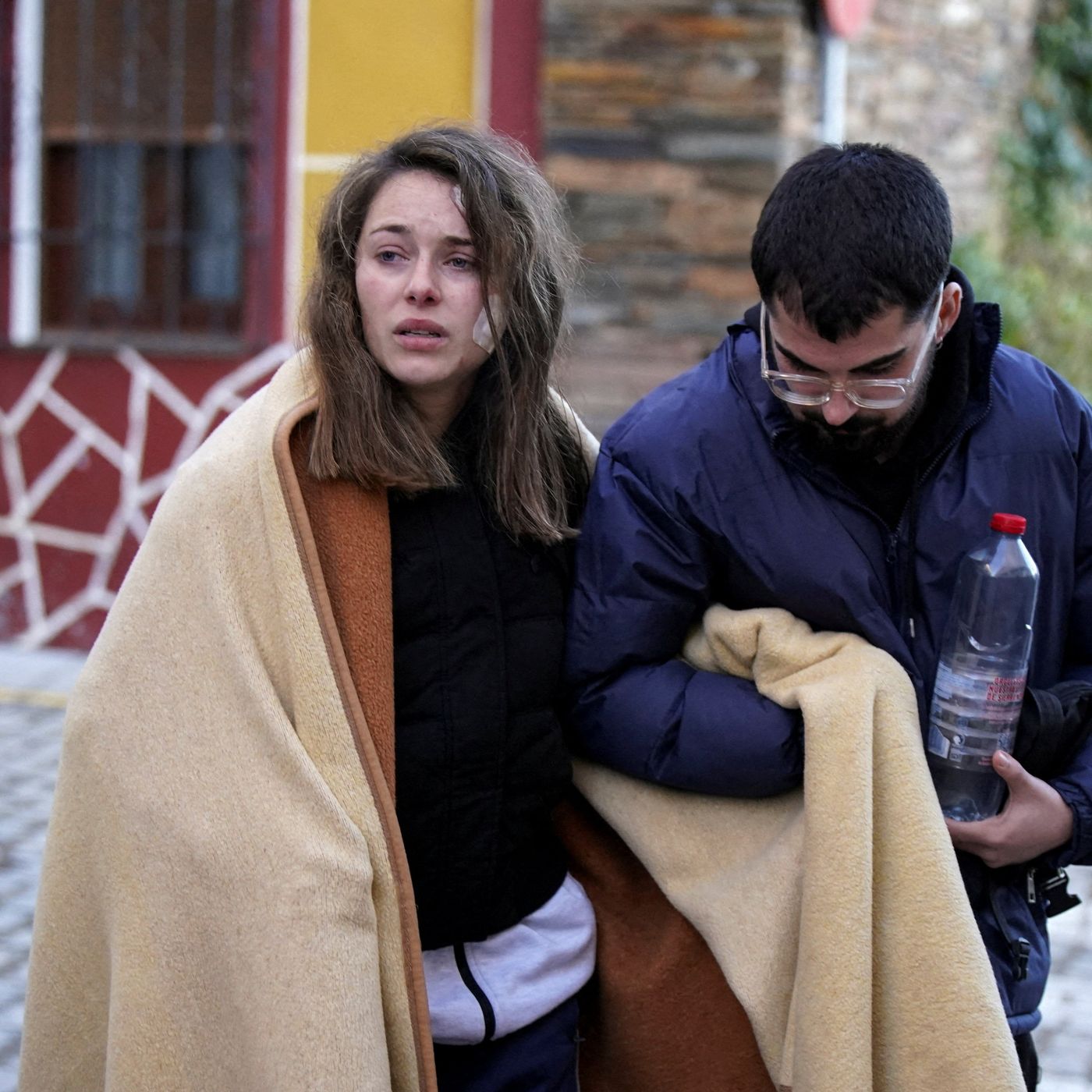 Psicóloga explica el impacto emocional del accidente ferroviario: "En una situación anormal, cualquier reacción es normal" episode artwork