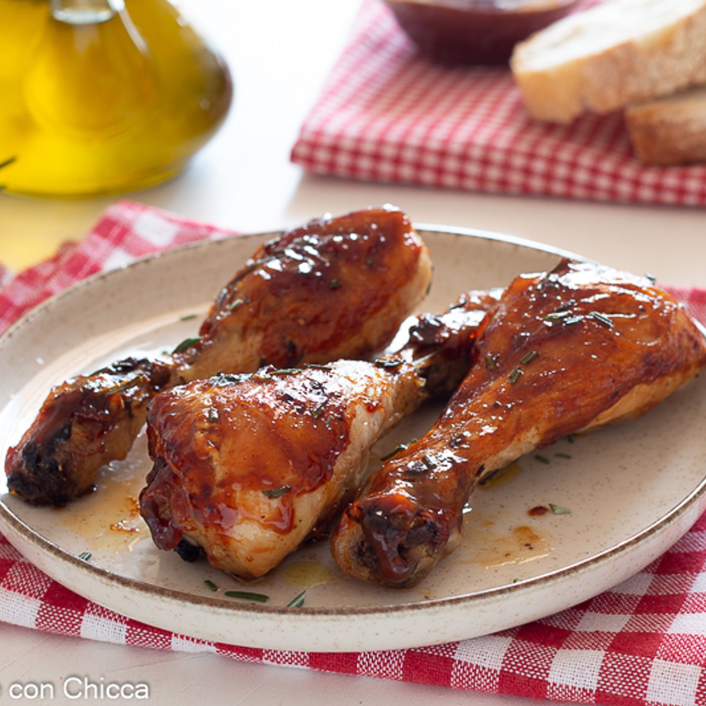 Pollo in friggitrice ad aria con salsa BBQ