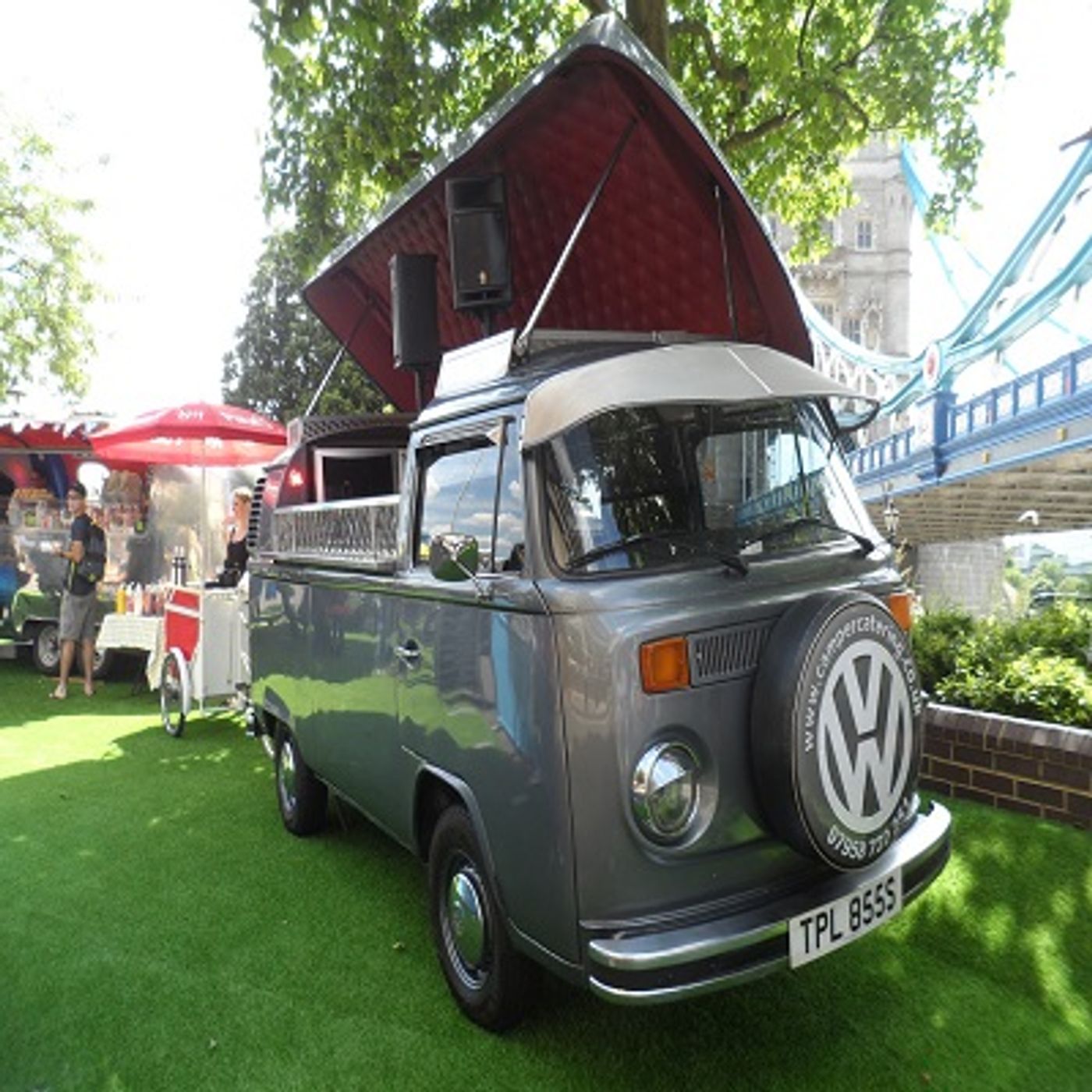 Episode 140 - DJ in a Van by the River