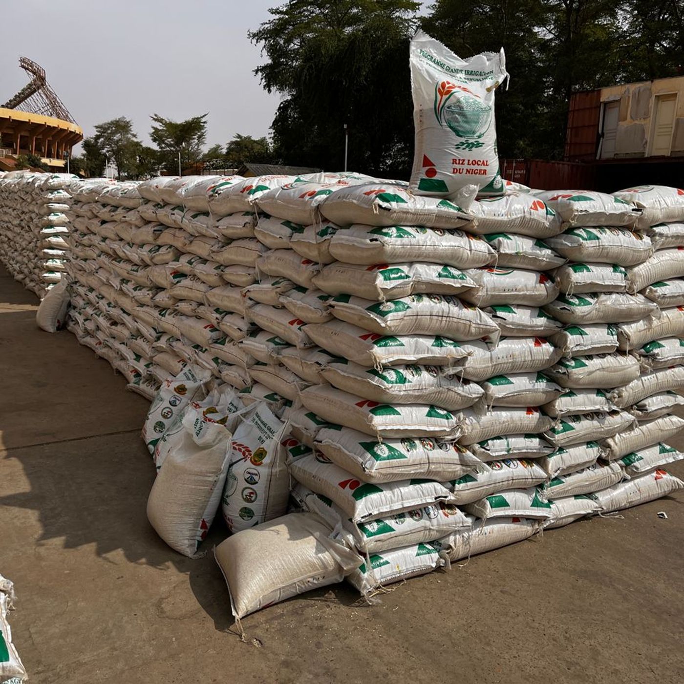 Le journal du 28 janvier 2026 - Niamey : lancement d’une vente à prix modéré de riz du Niger episode artwork