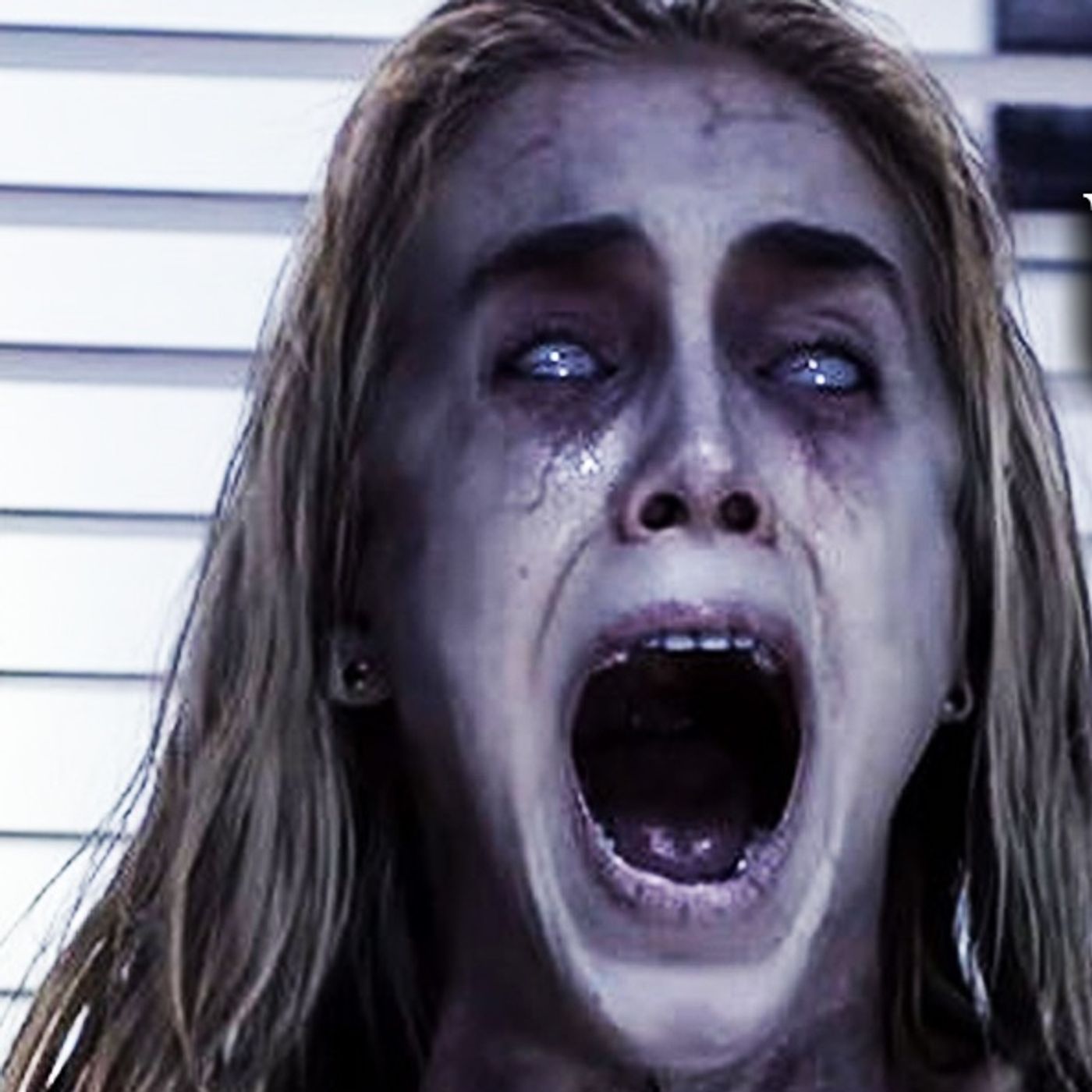 Ese Demonio No Me Deja En Paz Y Vive Dentro De Mi - Historias De Terror - Voces De La Noche