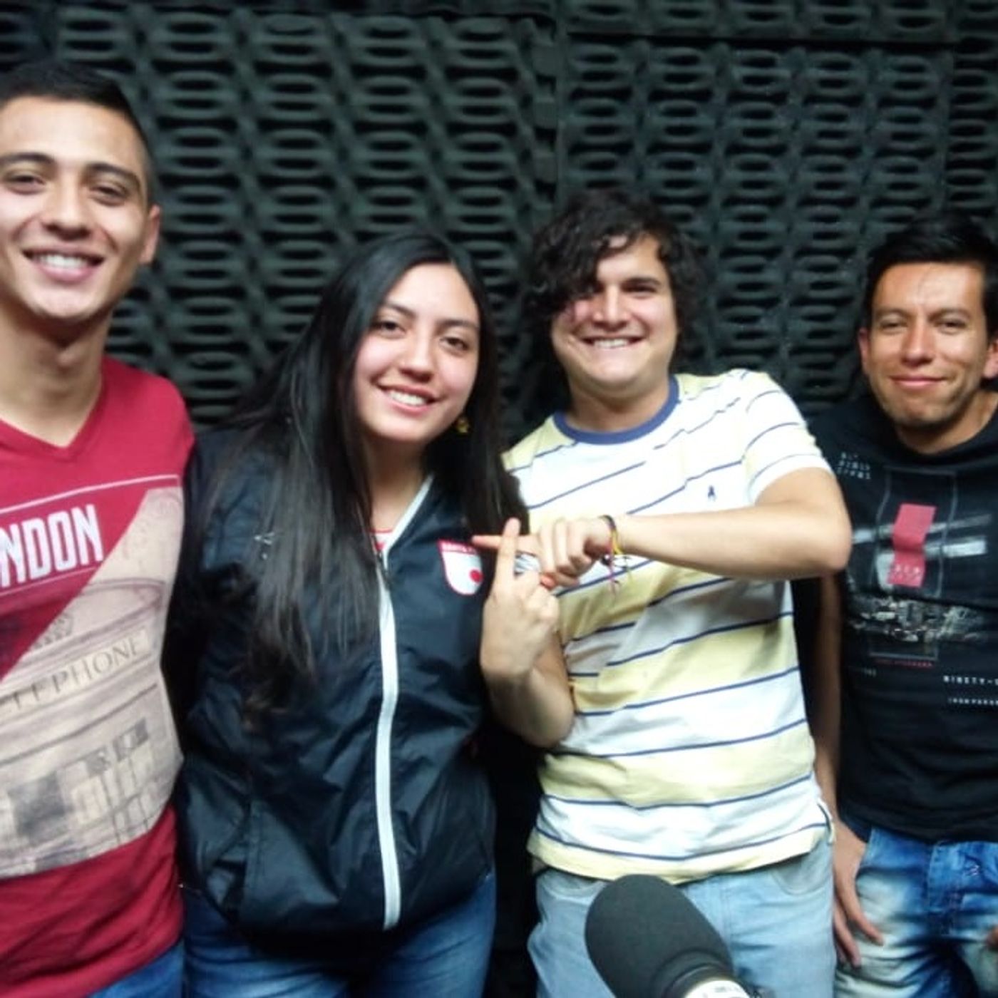 TRIBUNA UR