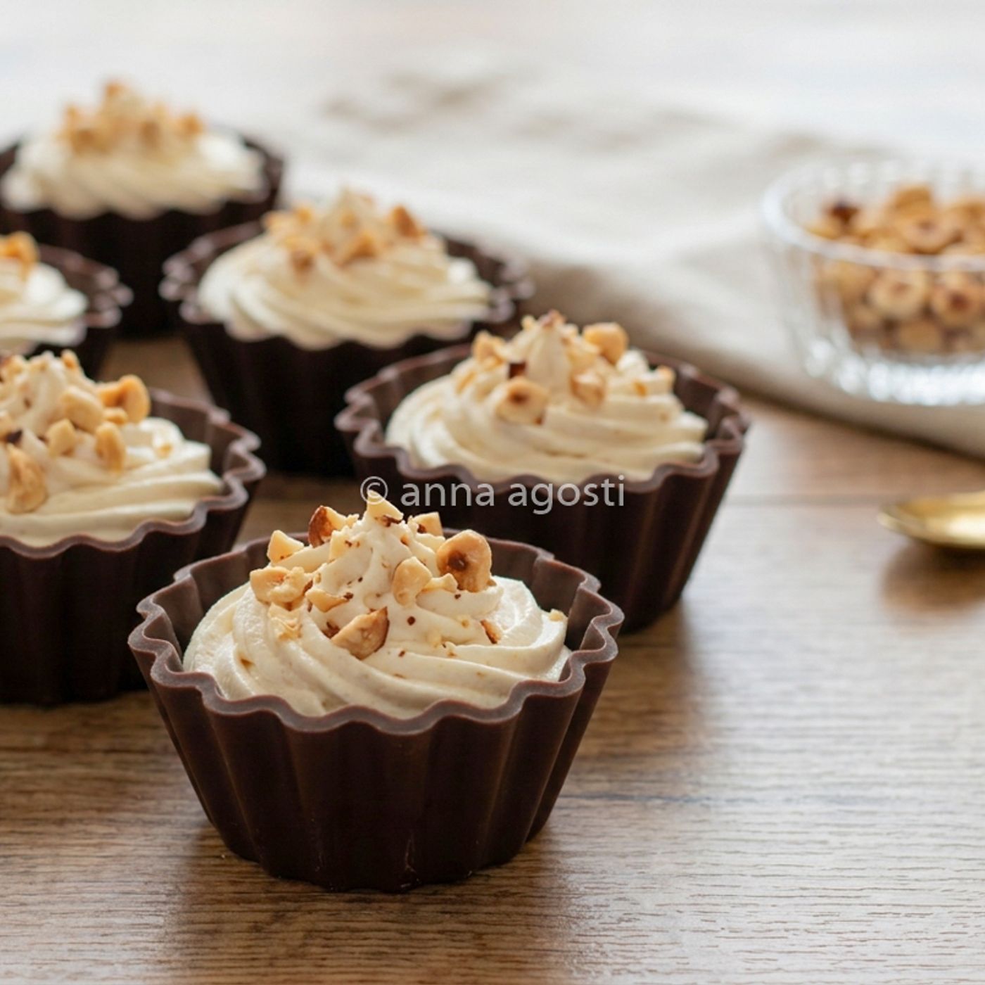 Cestini di cioccolato fondente