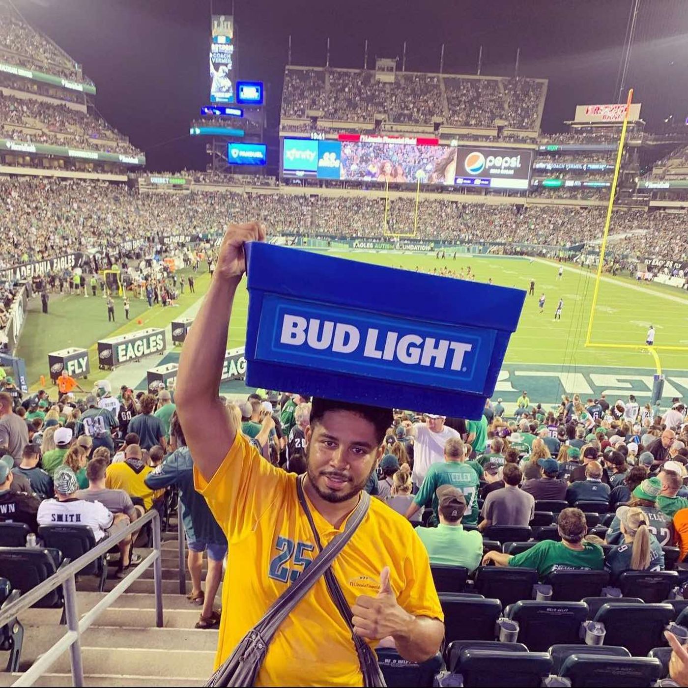 cover of episode Reggie the Beer Guy is on a mission