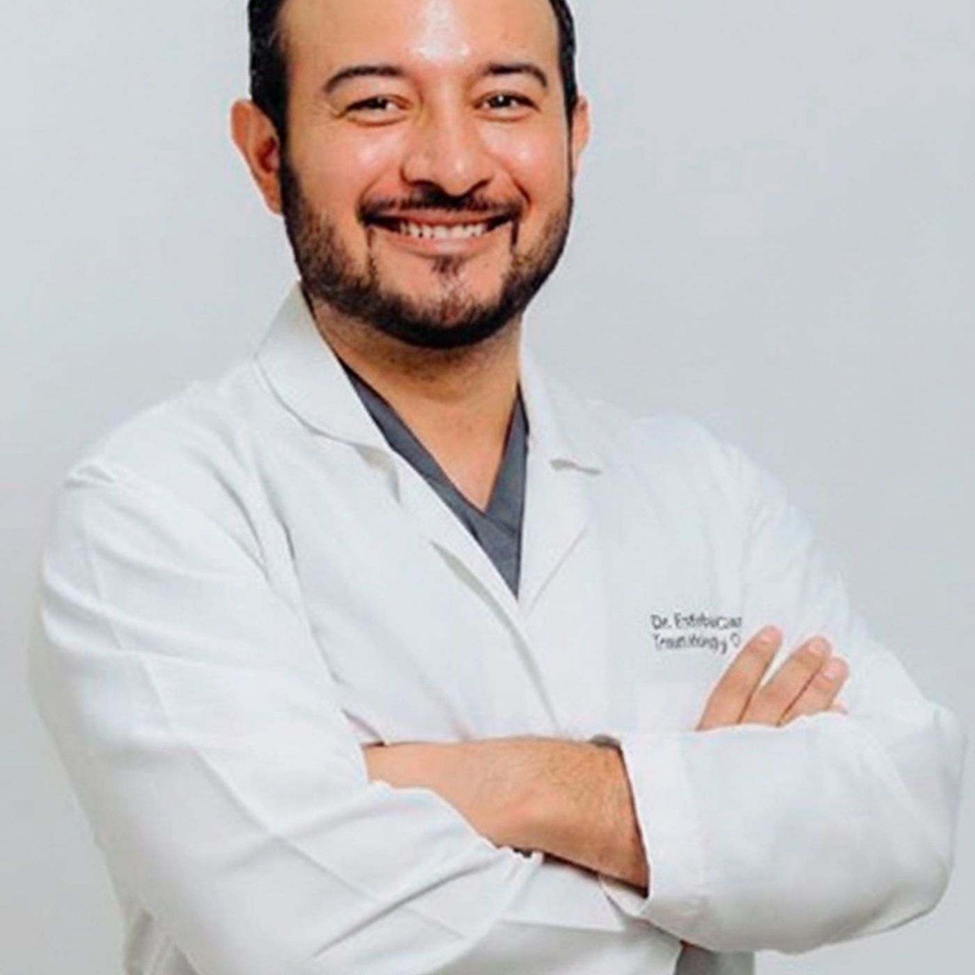 Dr. Esteban Castro Contreras