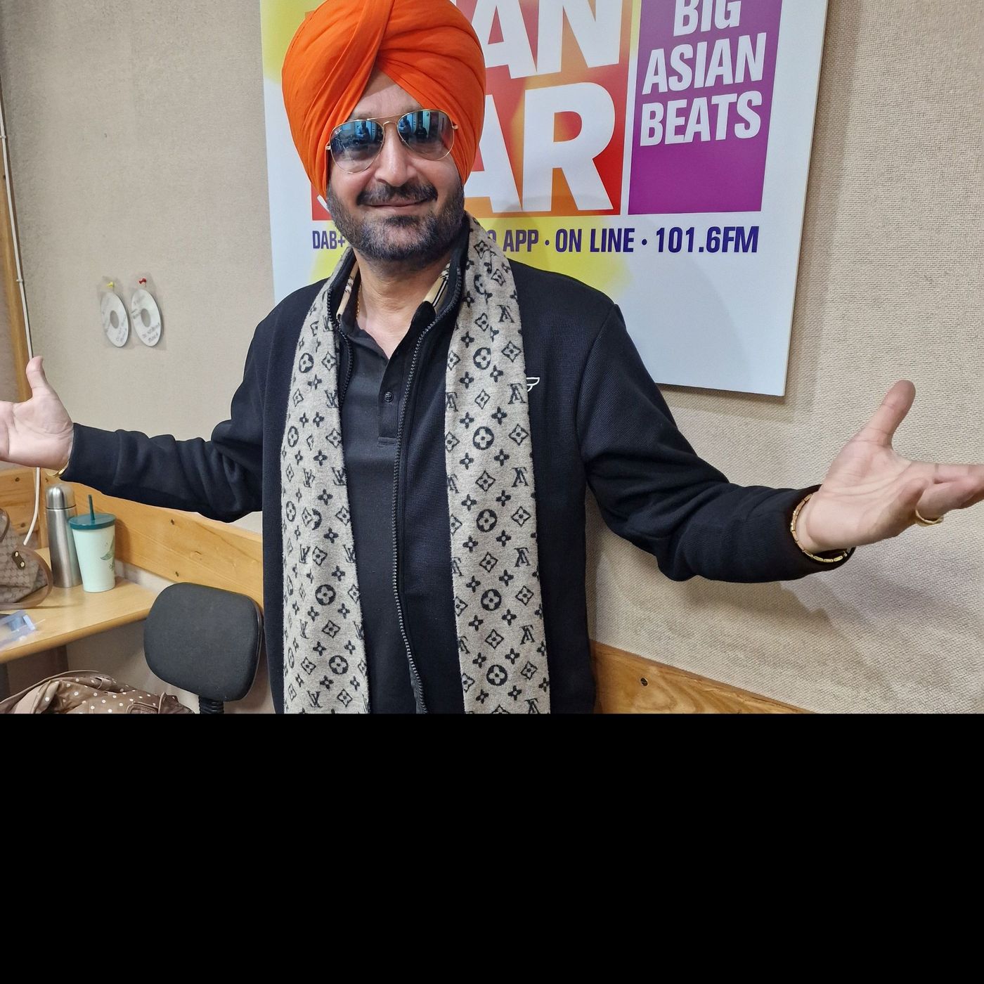 Malkit Singh live at Asian Star