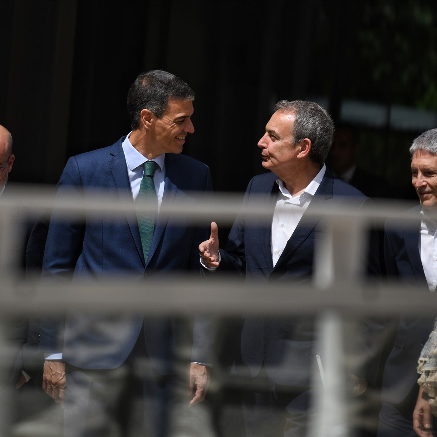 Tertulia de Federico: Un PSOE en declive alimenta la idea de un adelanto electoral