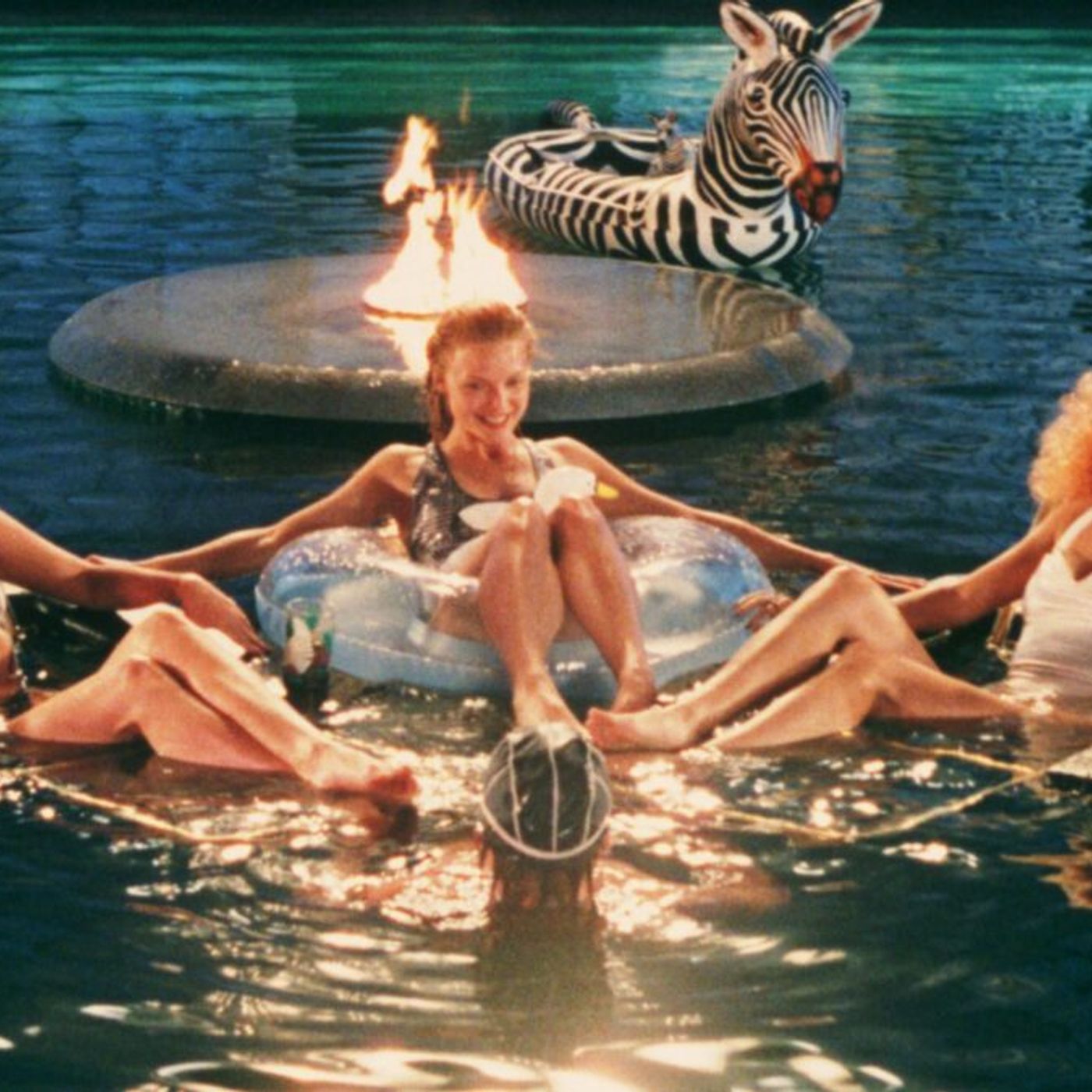 'Las Brujas de Eastwick', una comedia clásica (y picante) más libre que las de ahora episode artwork