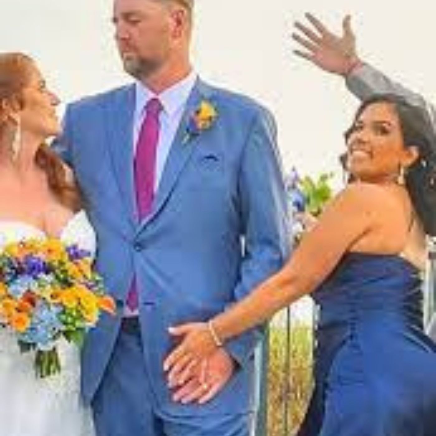 Has Anyone Ever Been to a Wedding That Didn’t End With the Couple Getting Married? episode artwork