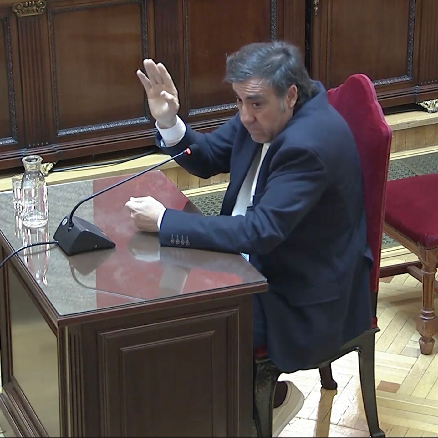 Editorial Luis Herrero: El hermano de Koldo admite haber recogido sobres con efectivo en Ferraz