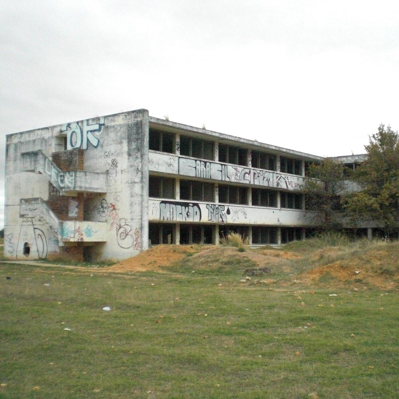 Al filo de lo real nº.250: Terror en el Sanatorio de los Muertos, historia e investigación episode artwork