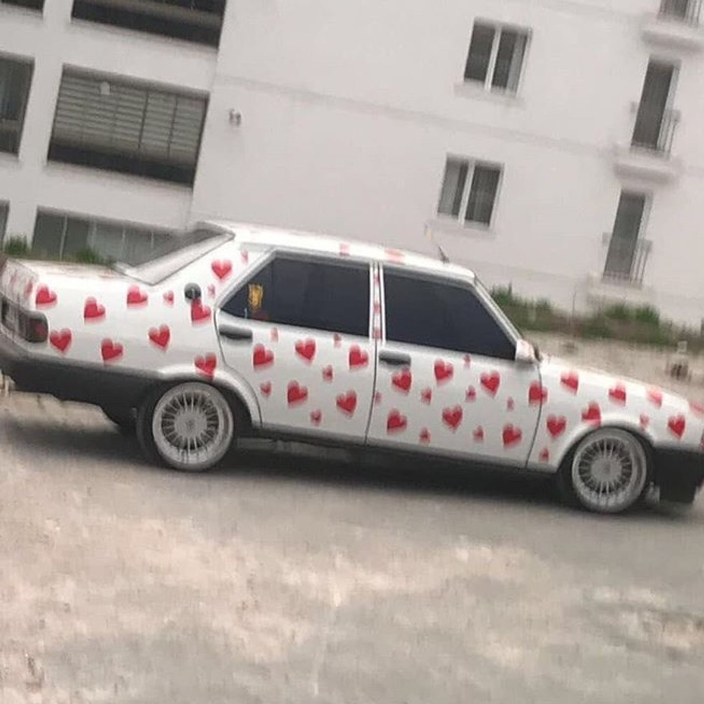 Allam bu yaşamak mı