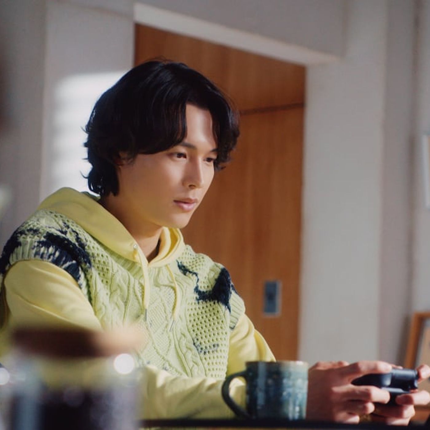 松村北斗が作った街を初公開　指原莉乃、MAHINA、狩野英孝と楽しむ「ぽこポケ」新CM放送（写真11枚 / 動画あり / コメントあり） - 音楽ナタリー episode artwork