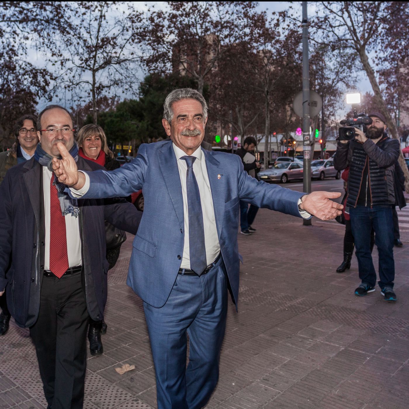 Carrusel sábado |  Miguel Ángel Revilla señala el objetivo del Racing después del ascenso: "Me apetece ver a Lamine Yamal y al Barça para ga