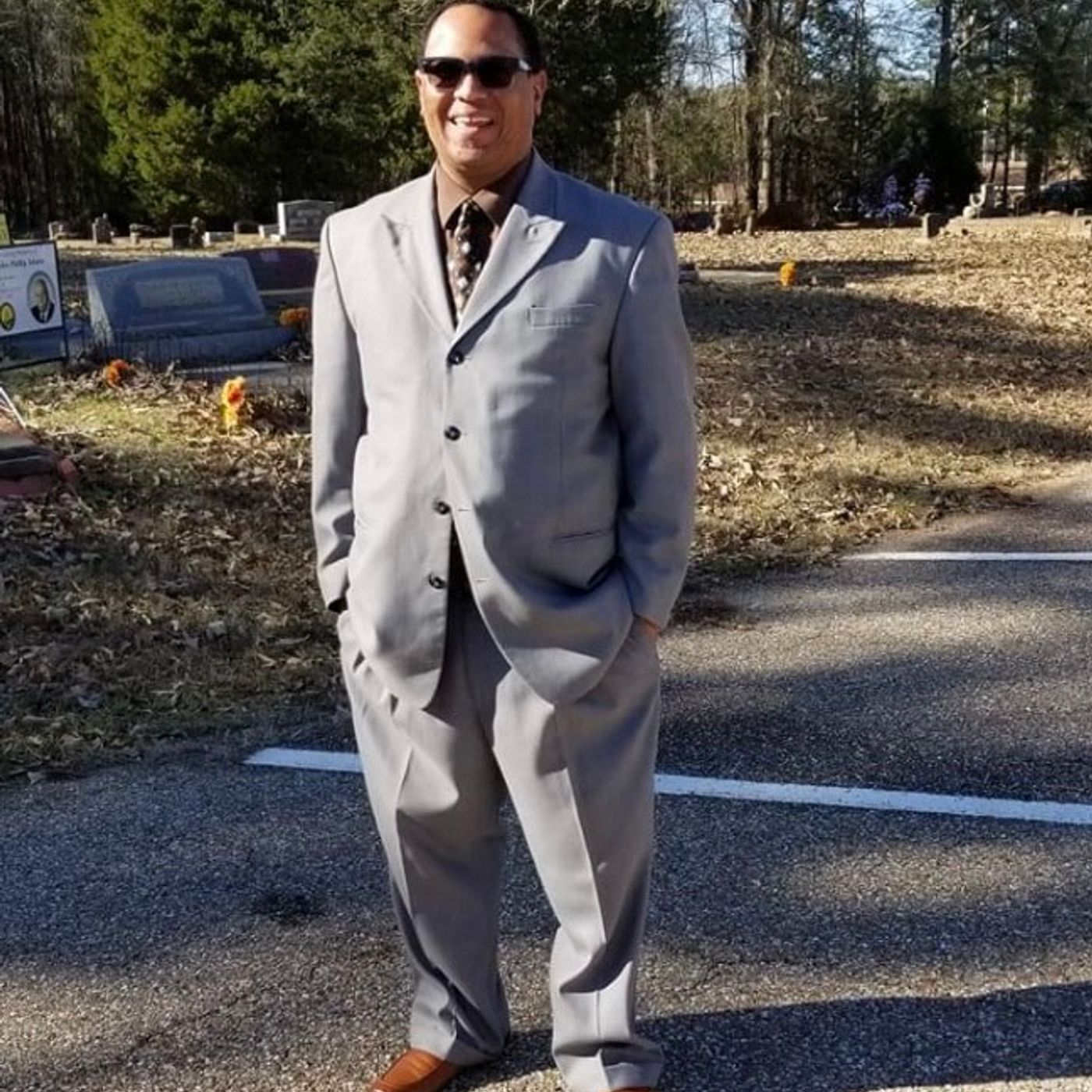 My Worthless 2cents Table with Toby Bryan