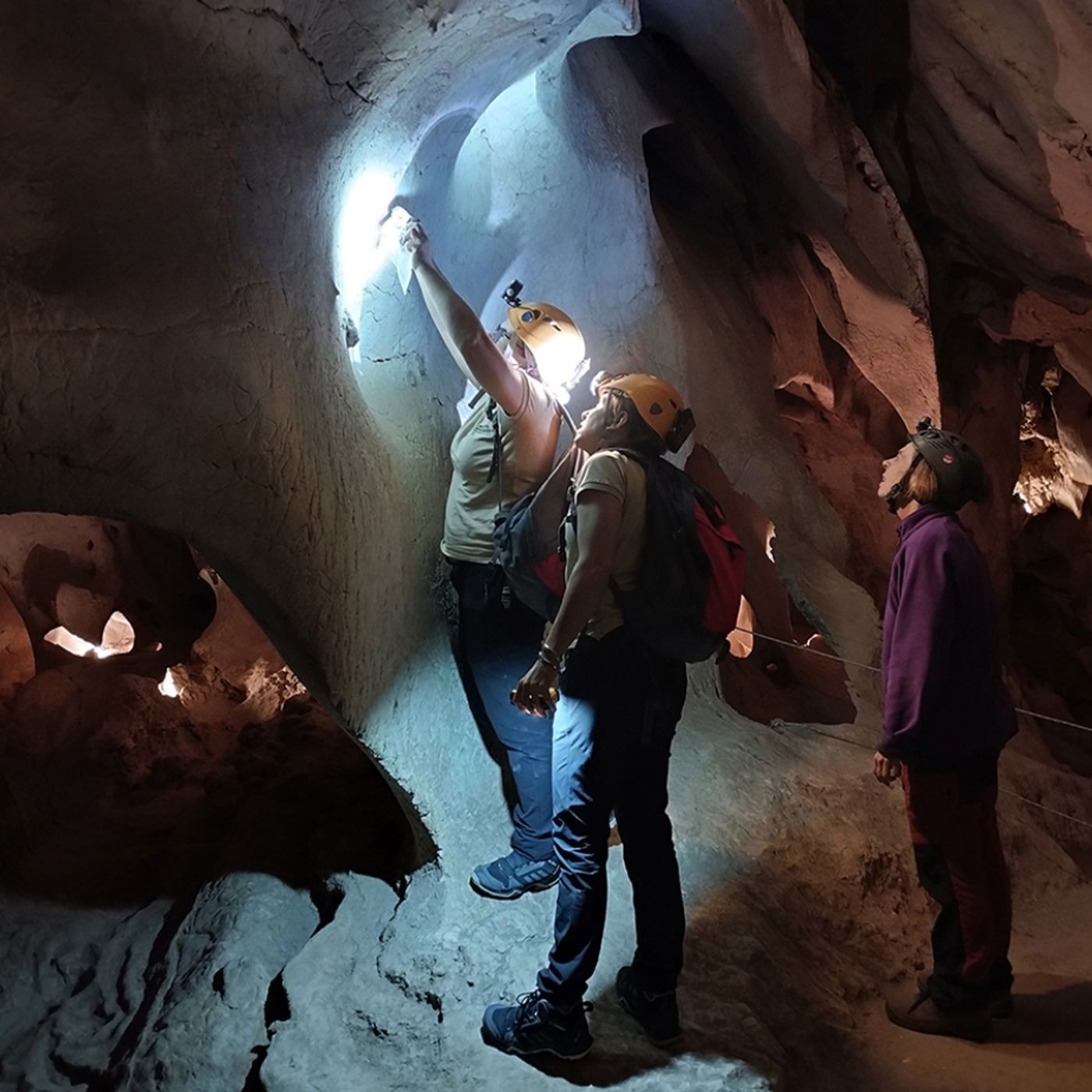 Viaja con Machín: Cueva de la Victoria episode artwork