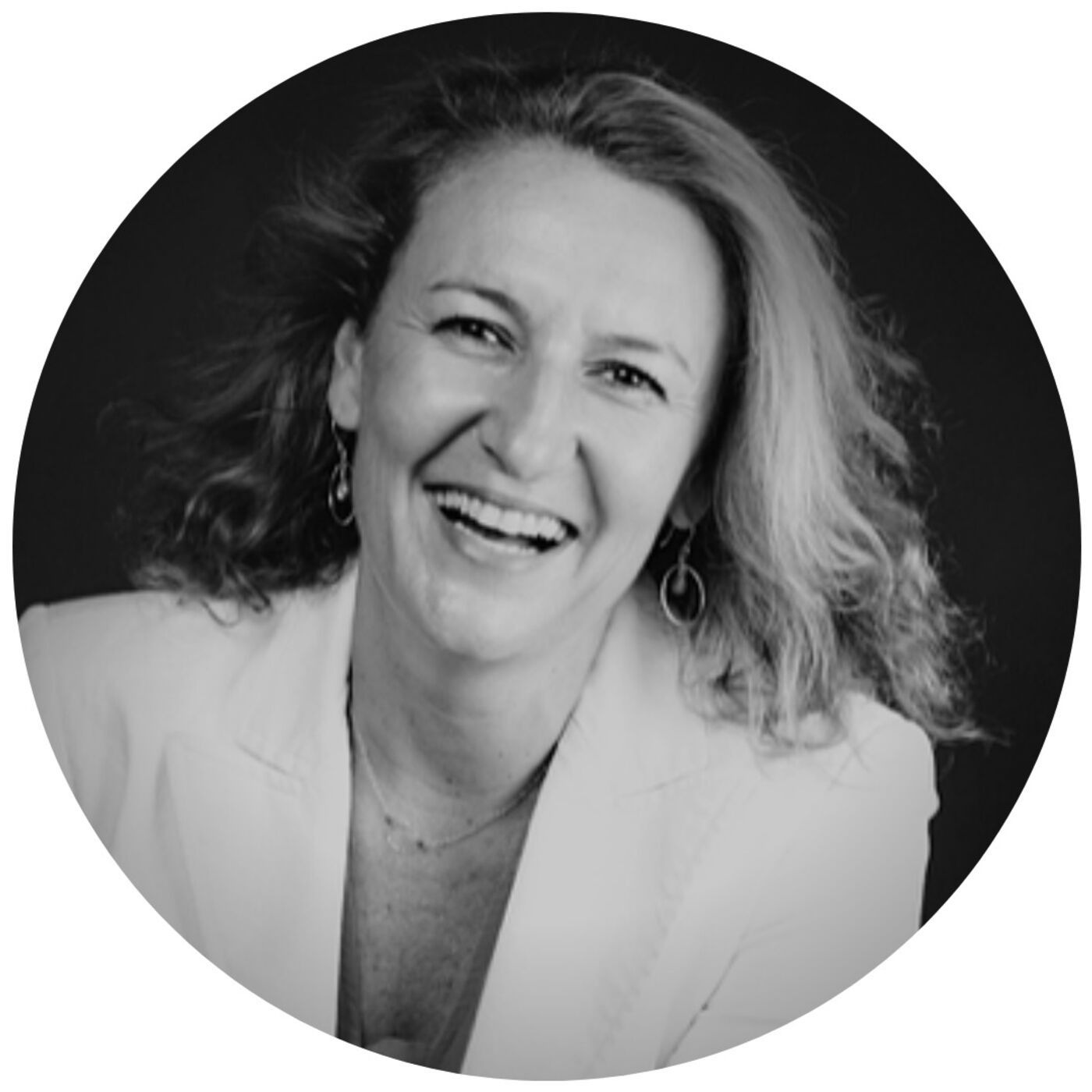 Silvia Bueso sobre El Arte de Pedir - Técnicas para convertirnos en expertos pedirólogos episode artwork