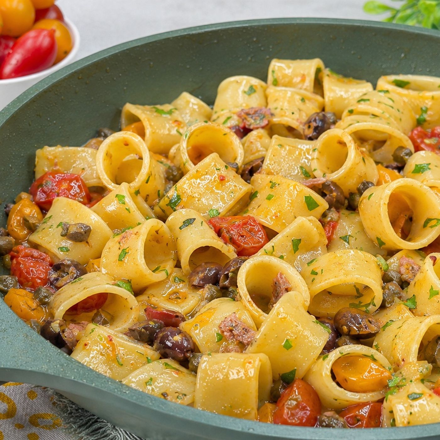 Calamarata alla mediterranea episode artwork