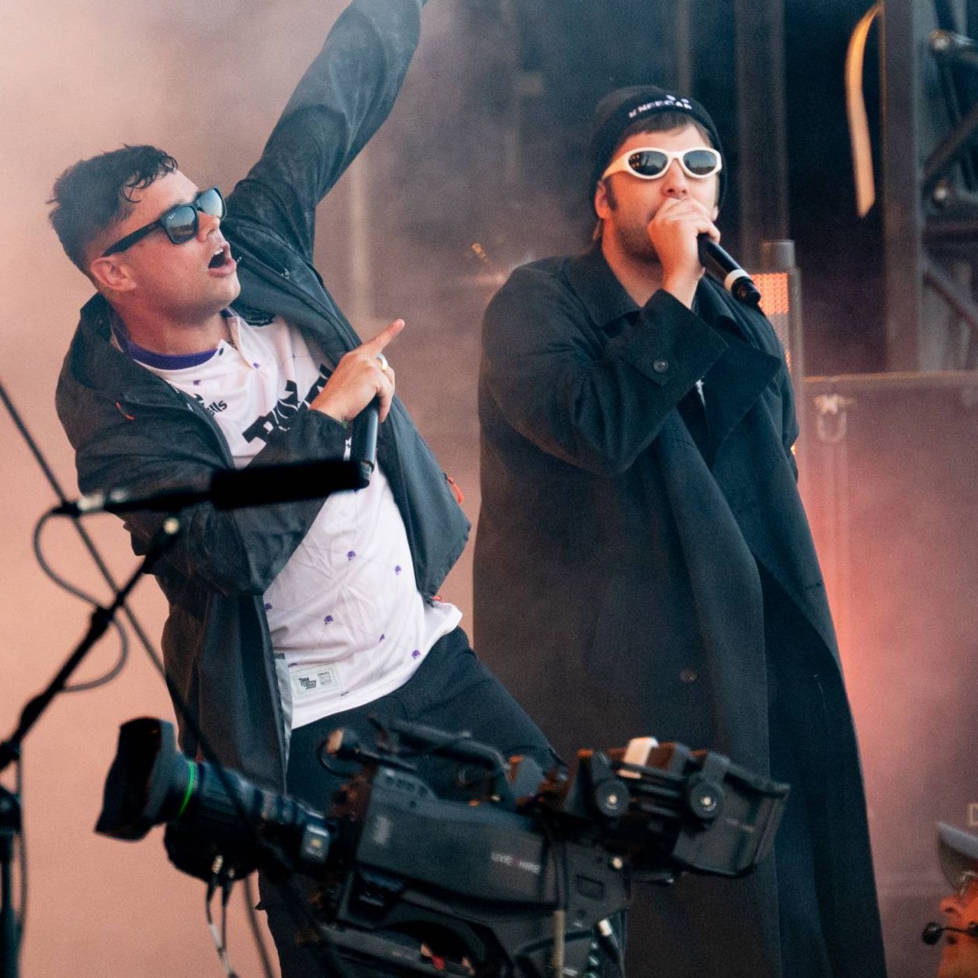 Watch Fontaines D.C.’s Grian Chatten join Kneecap on stage and rock out to The Cure at Primavera Sound 2026