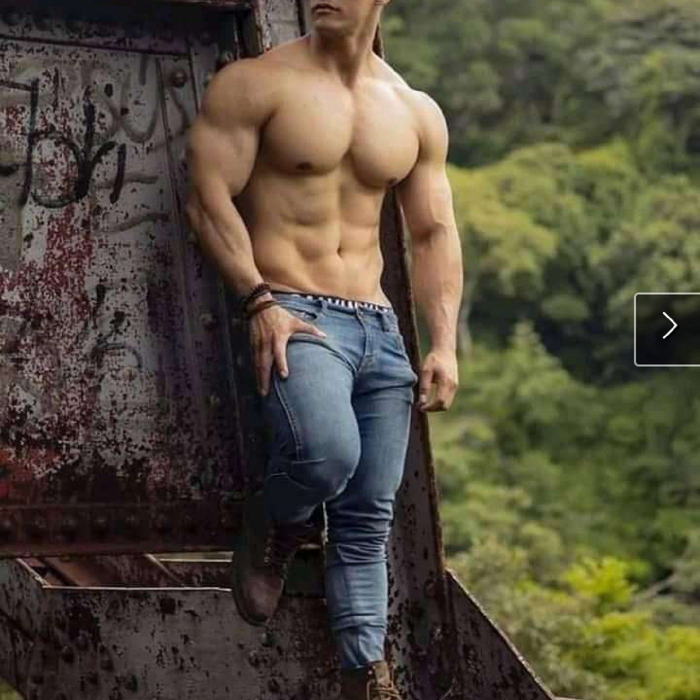 Gossip Lounge cover art