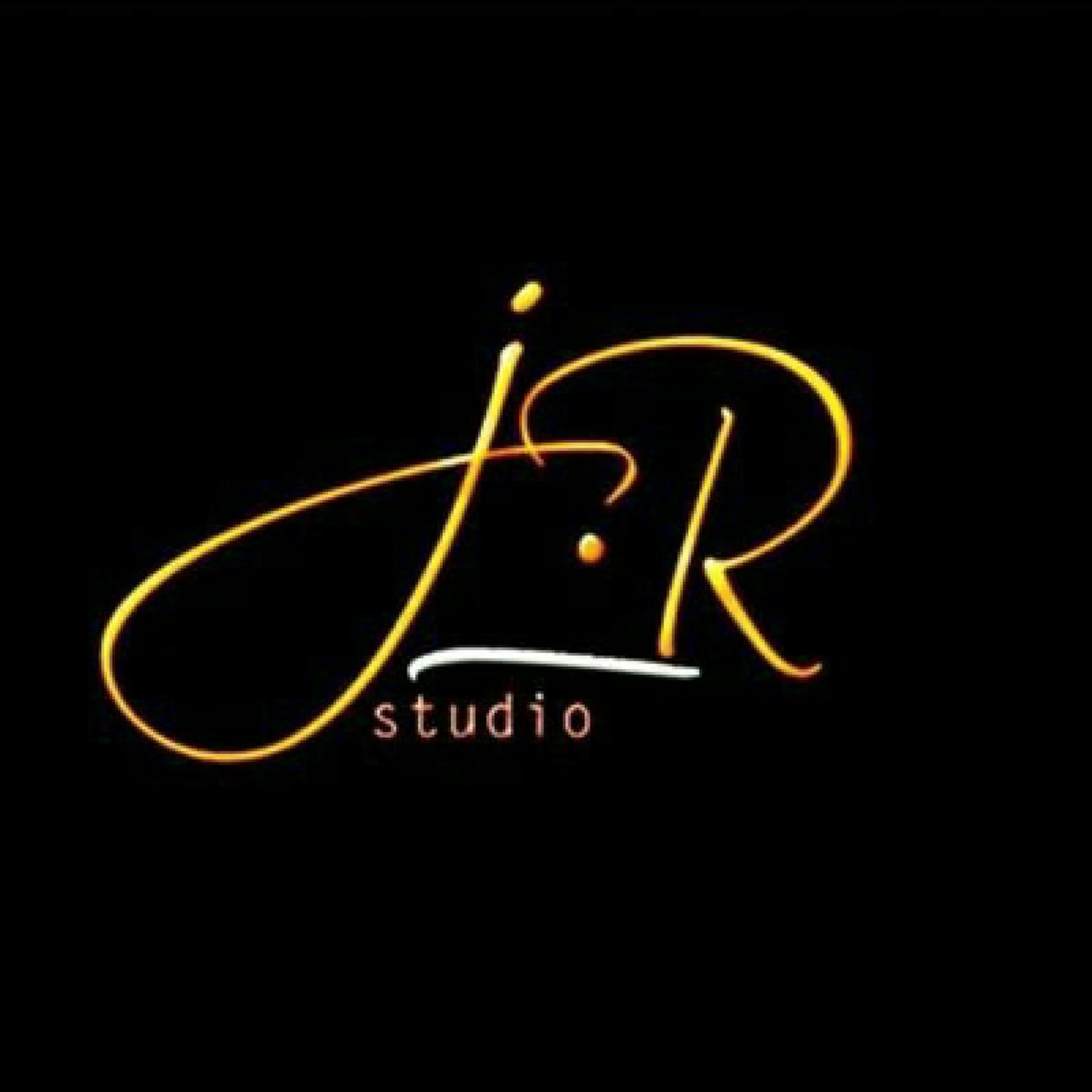 JR STUDIOS.