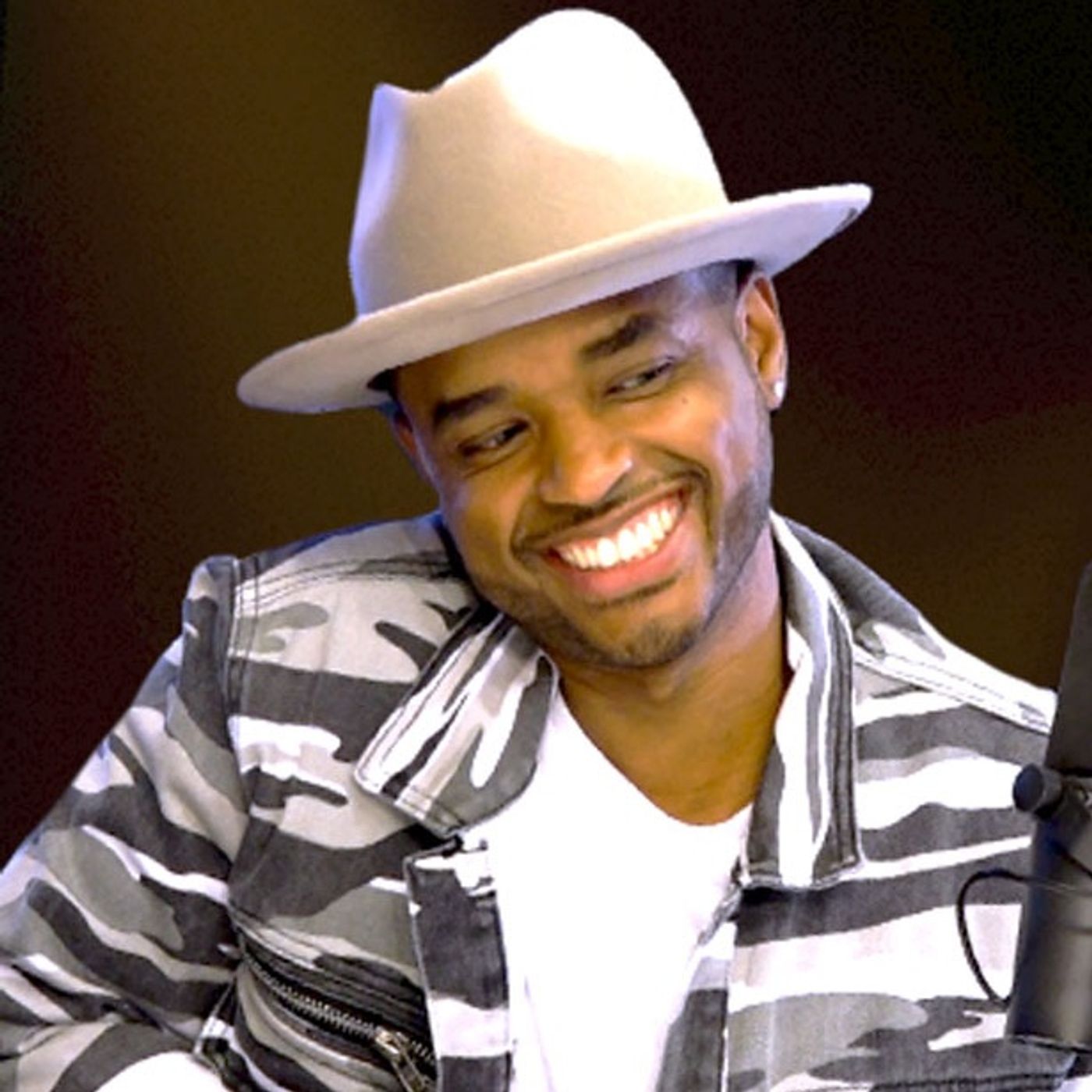 Larenz Tate Reveals 50 Cent Directed His 'Power' Sex Scene, Talks Possible 'Love Jones' 2 + More - podcast episode cover