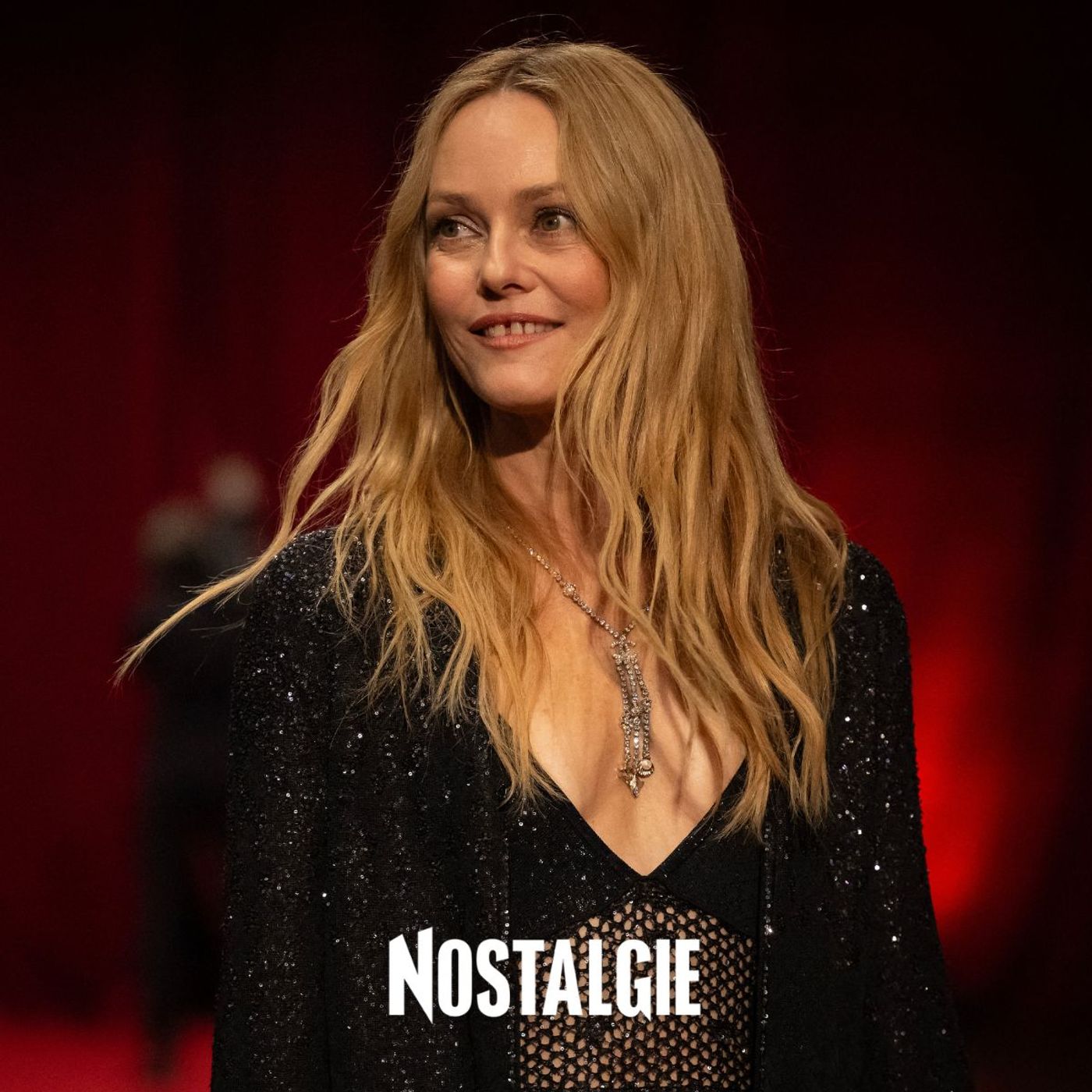 Vanessa Paradis, la divine, fête les 40 ans de Joe le Taxi episode artwork