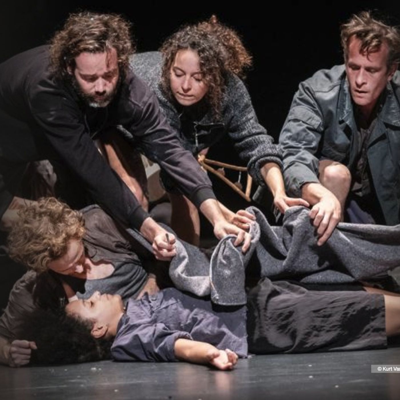 OLTRE LA SCENA - Riflessi di stagione | Conferenze stampa
