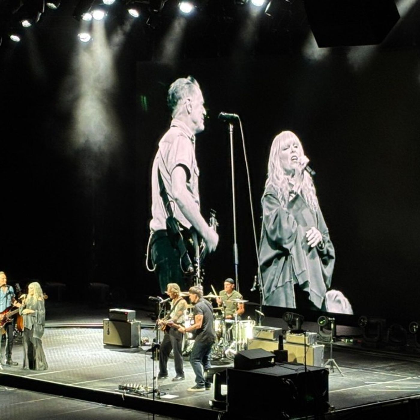Bryan Adams Brings Out Pat Benatar & Neil Giraldo for Surprise Stevie Wonder Cover in Detroit episode artwork