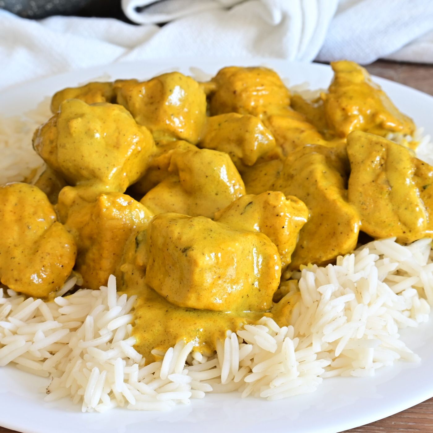 Pollo al Curry cremoso