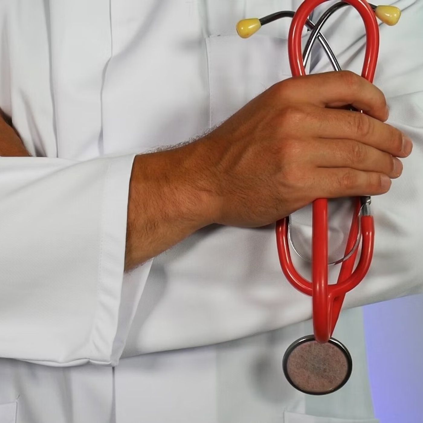 Stocco: «Spero che le aperture extra degli ospedali diventino una regola» episode artwork