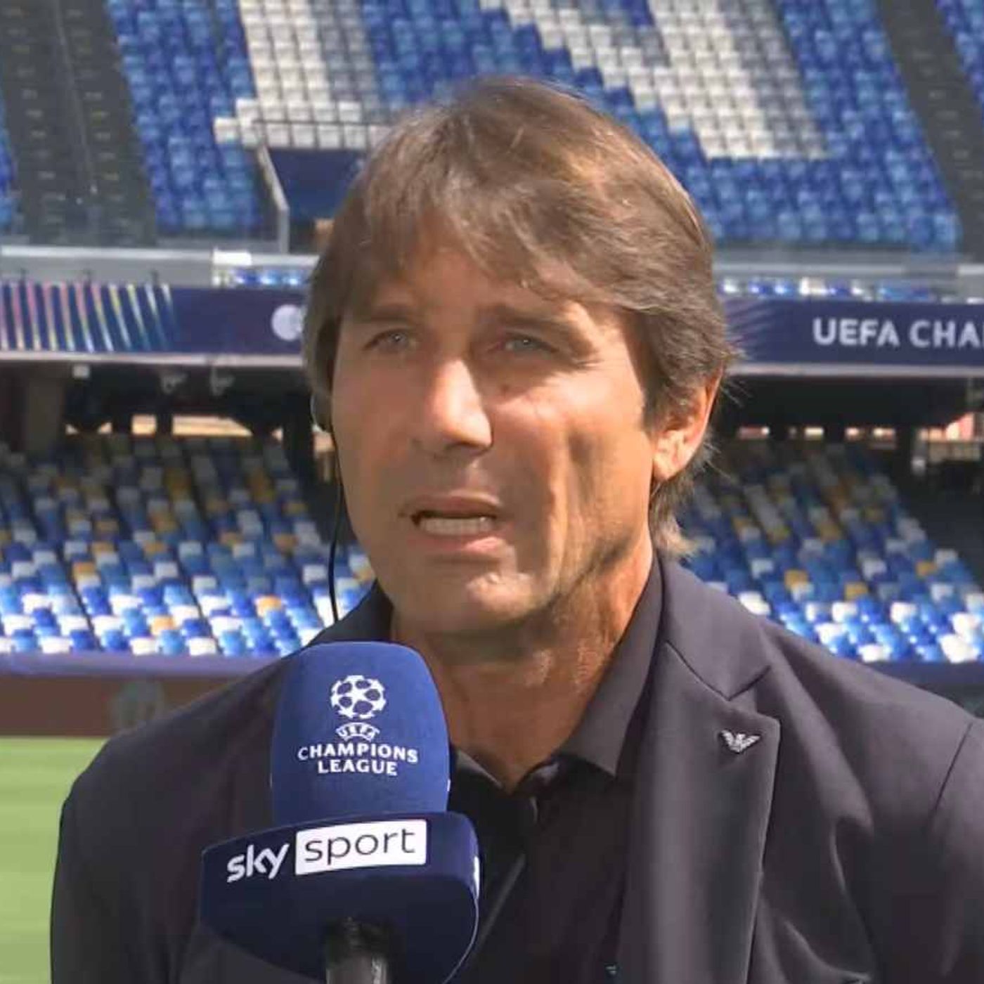Antonio Conte domani incontra i detenuti a Poggioreale: lo sport è riscatto, anche dietro le sbarre episode artwork