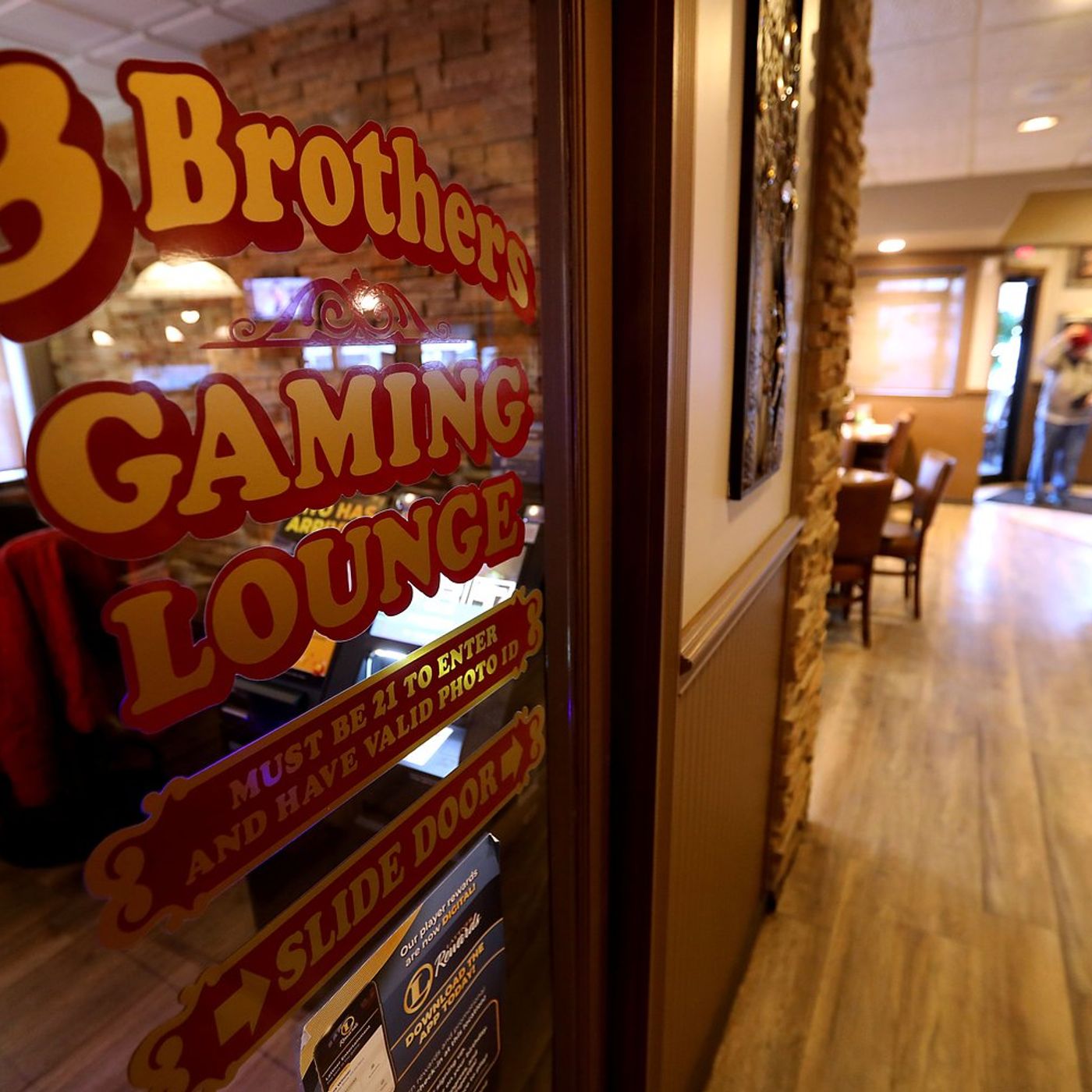 Woodstock video gaming: City adopts new regulations, bans gambling-predominant cafes episode artwork