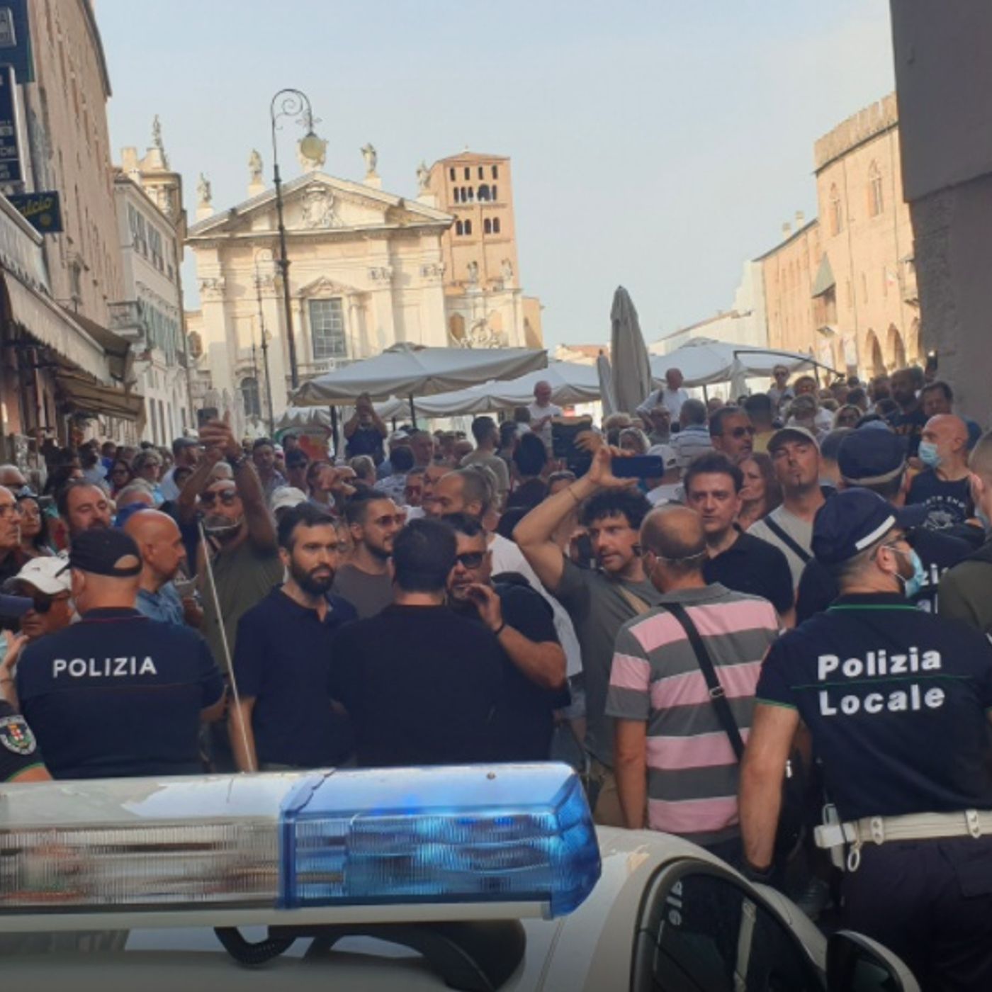 Manifestazioni NoPass: mancano i giovani