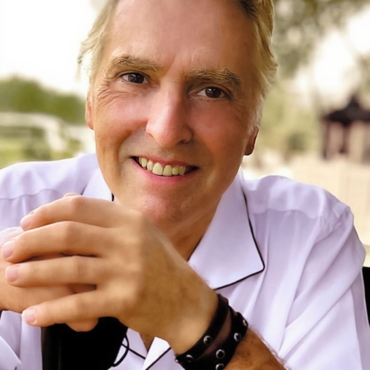 RAINBOW RADIO with Stephen Jerrome 11-09-25