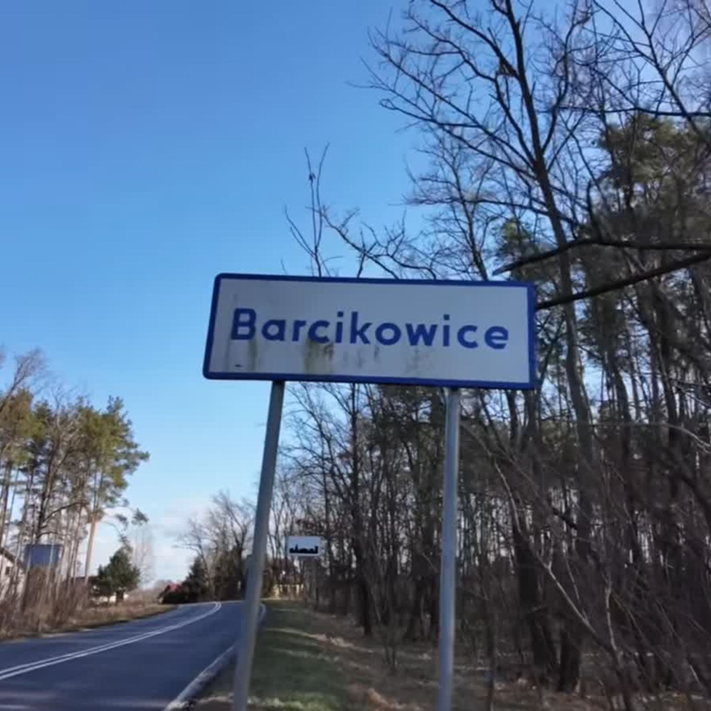 „Wuzetka, rowy i konflikt" ciąg dalszy sprawy osiedla w Barcikowicach autorka – Małgorzata Nabel-Dybaś