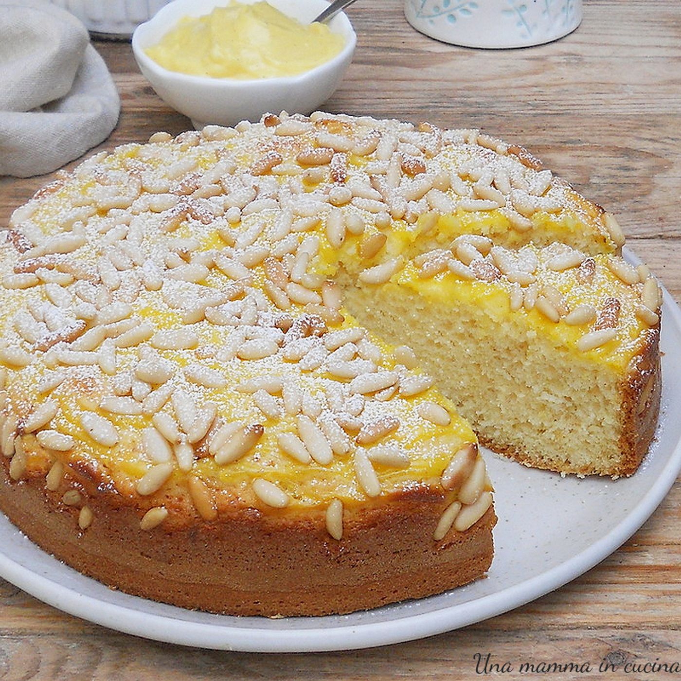 Torta della nonna soffice con crema e pinoli episode artwork