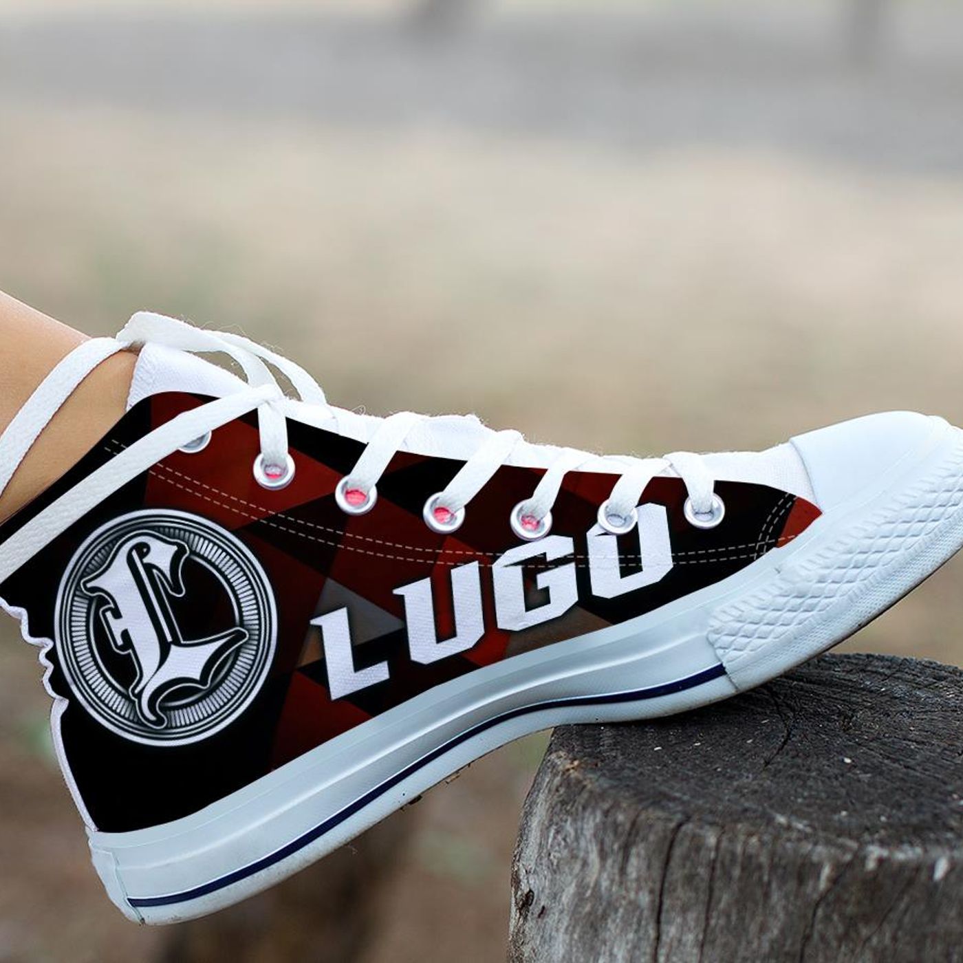 LOUIS LUGO